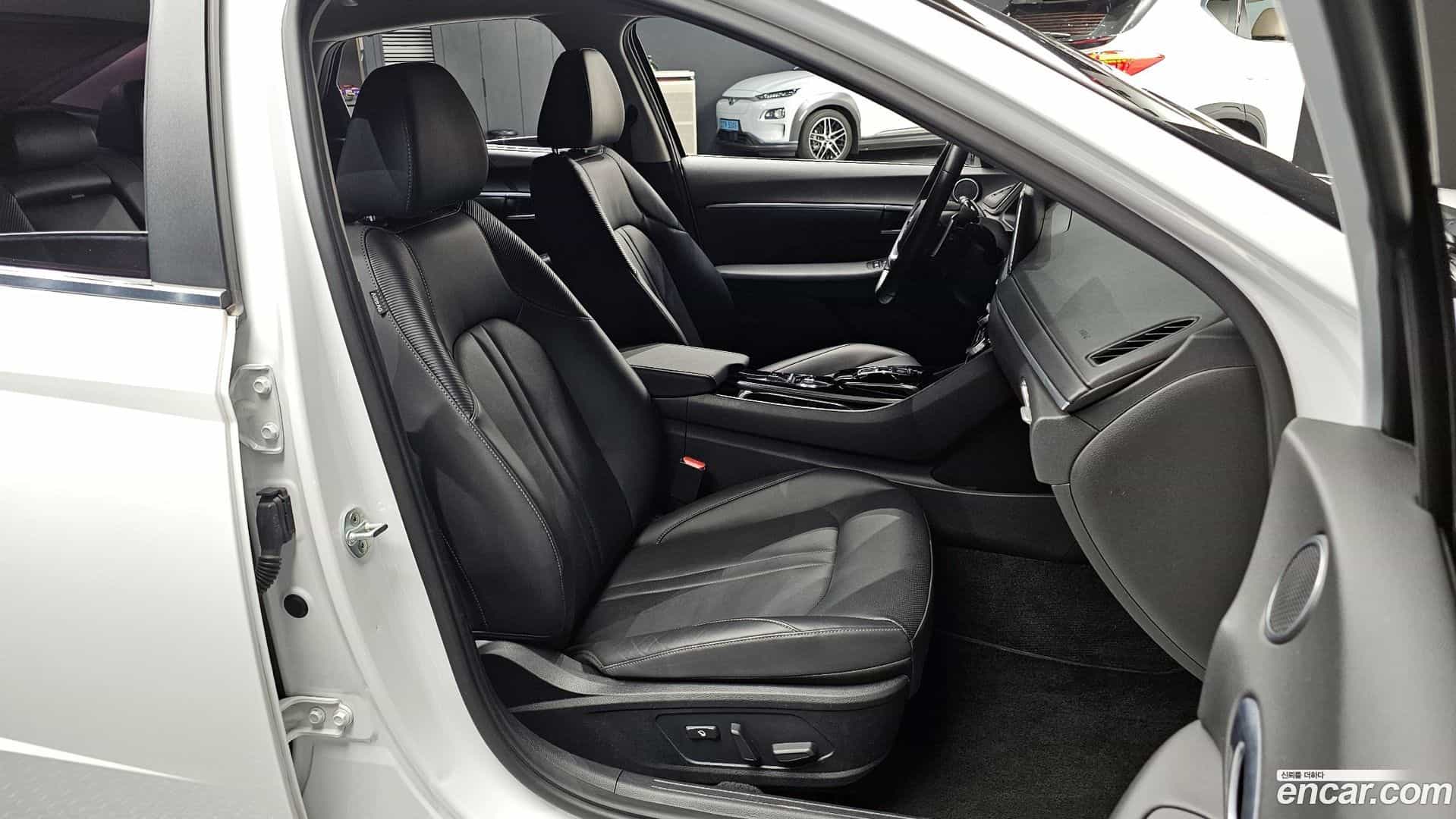 Sonata Hyundai 2019.9-INNER-010
