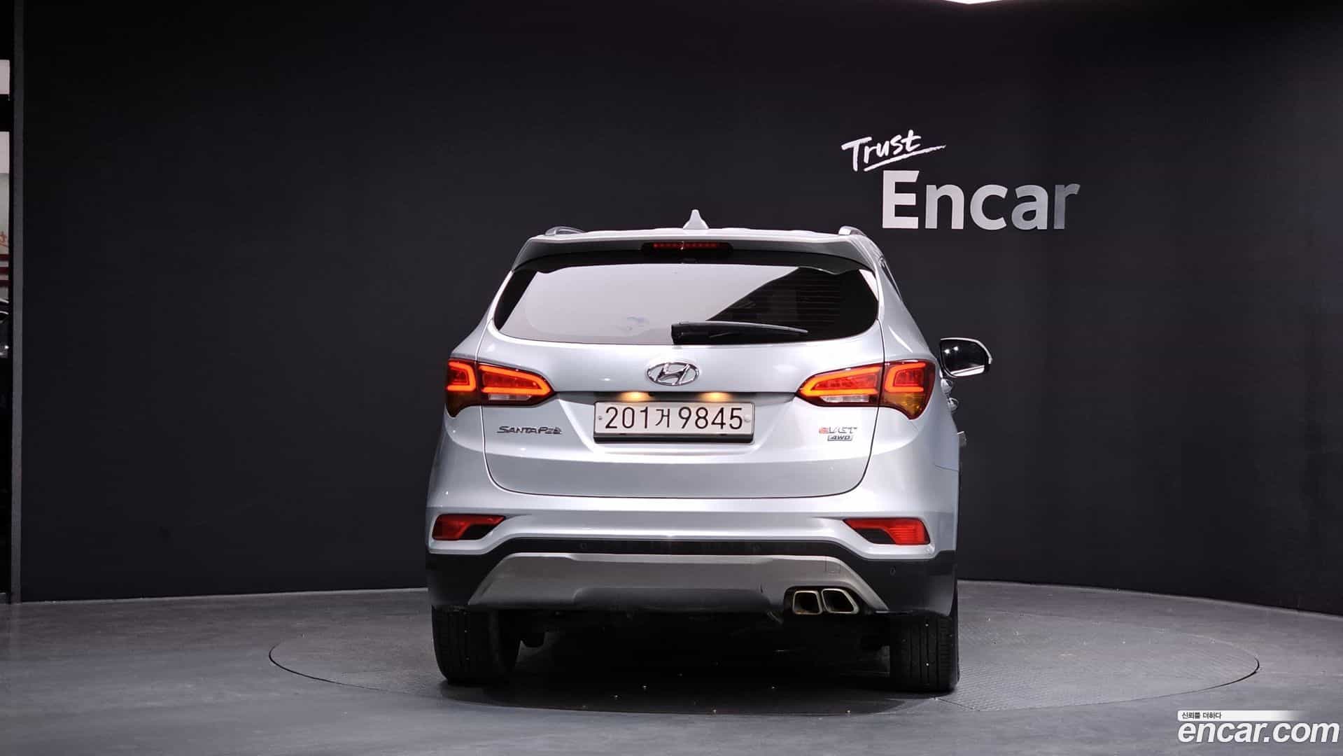 Santafe Hyundai 2016.9-OUTER-004