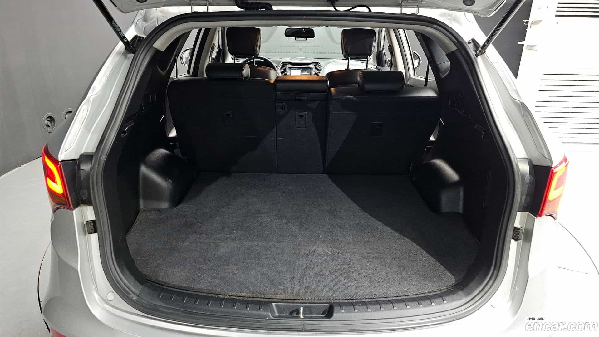 Santafe Hyundai 2016.9-OPTION-024