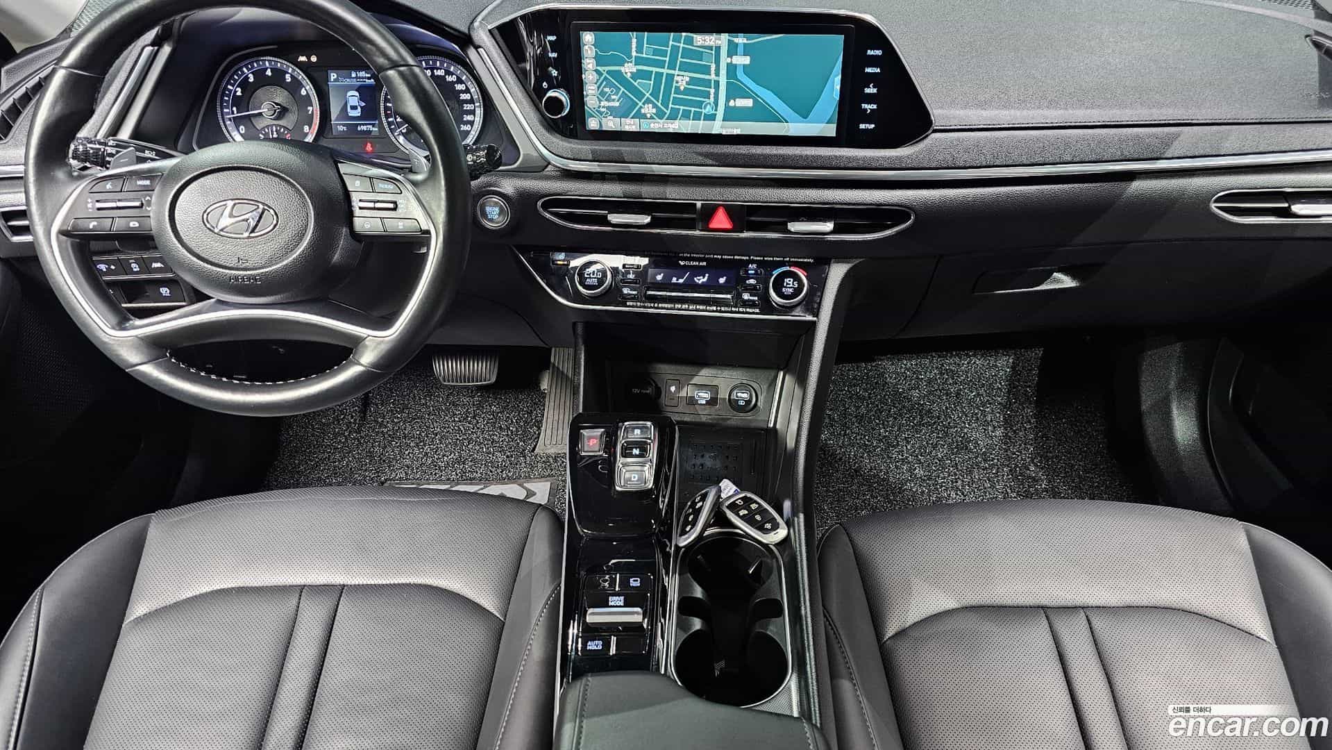Sonata Hyundai 2020.1-INNER-007