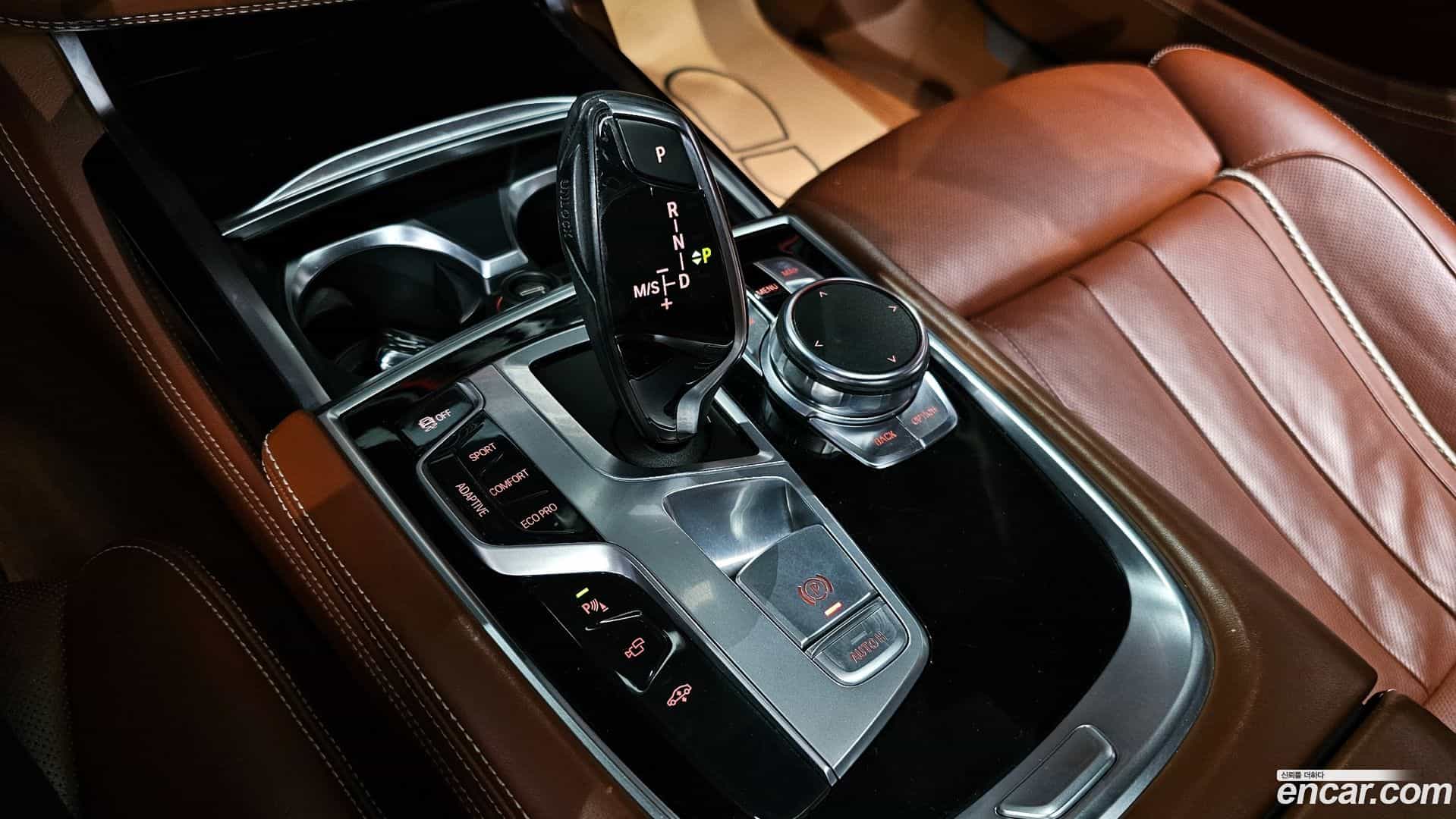 7-Series BMW 2016.11-INNER-009
