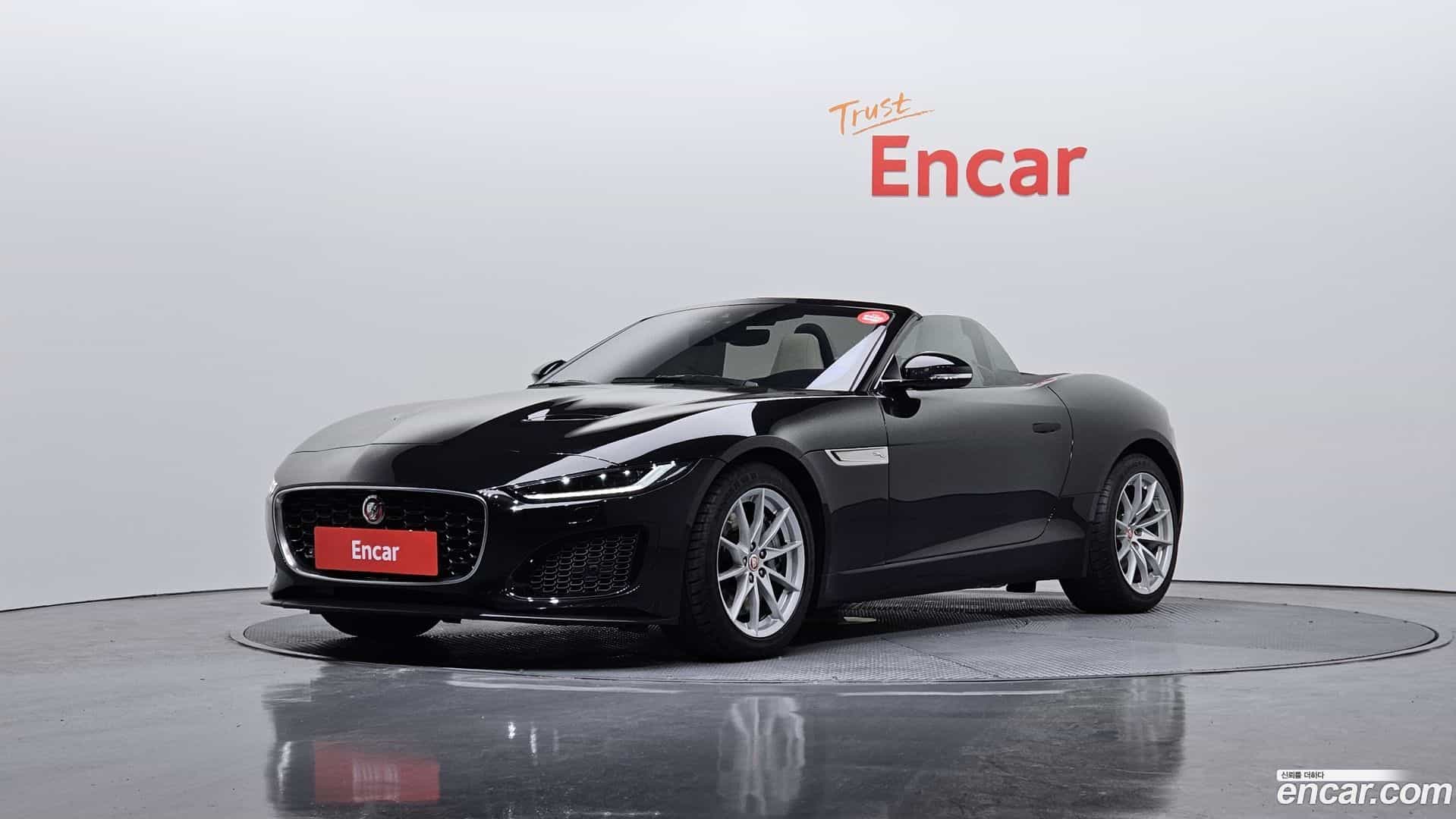 F-TYPE Jaguar 2023.8-OUTER-001