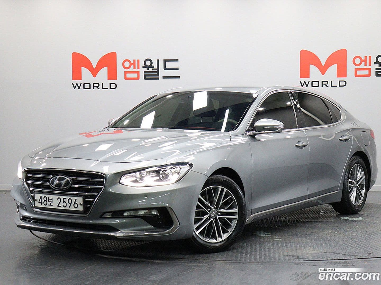 Main__Slider__Photo:Grandeur Hyundai 2017.0-0