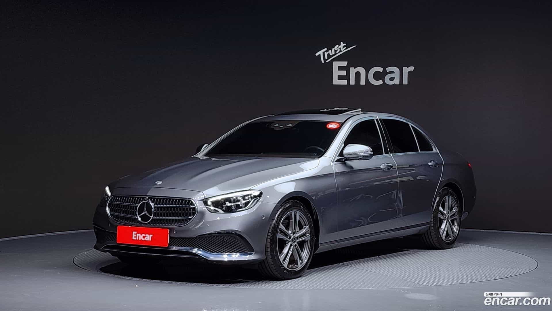 E-Class Mercedes-Benz 2022.10-OUTER-001