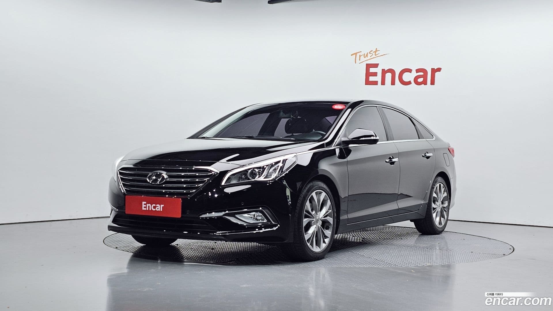 Main__Slider__Photo:Sonata Hyundai 2015.1-0