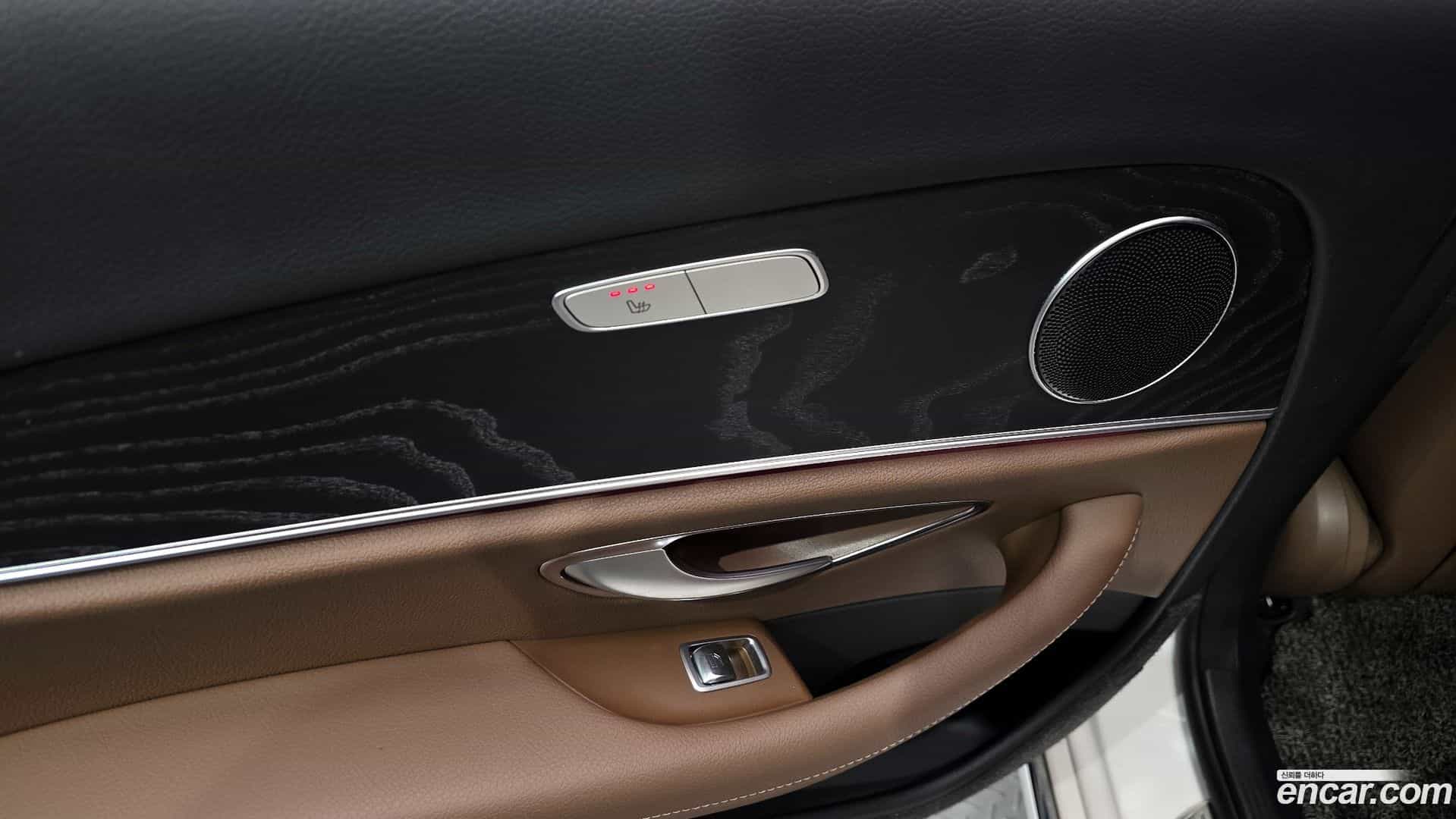 E-Class Mercedes-Benz 2017.2-OPTION-022
