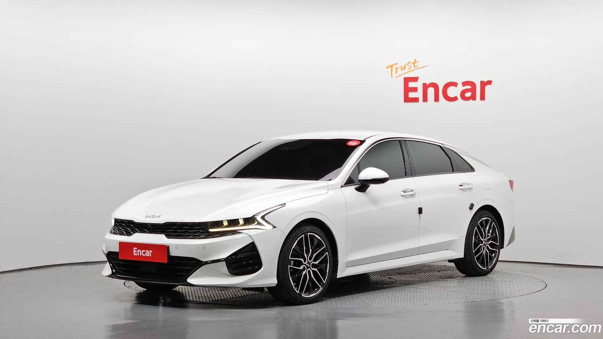 Main__Slider__Photo:K5 Kia 2023.5-0