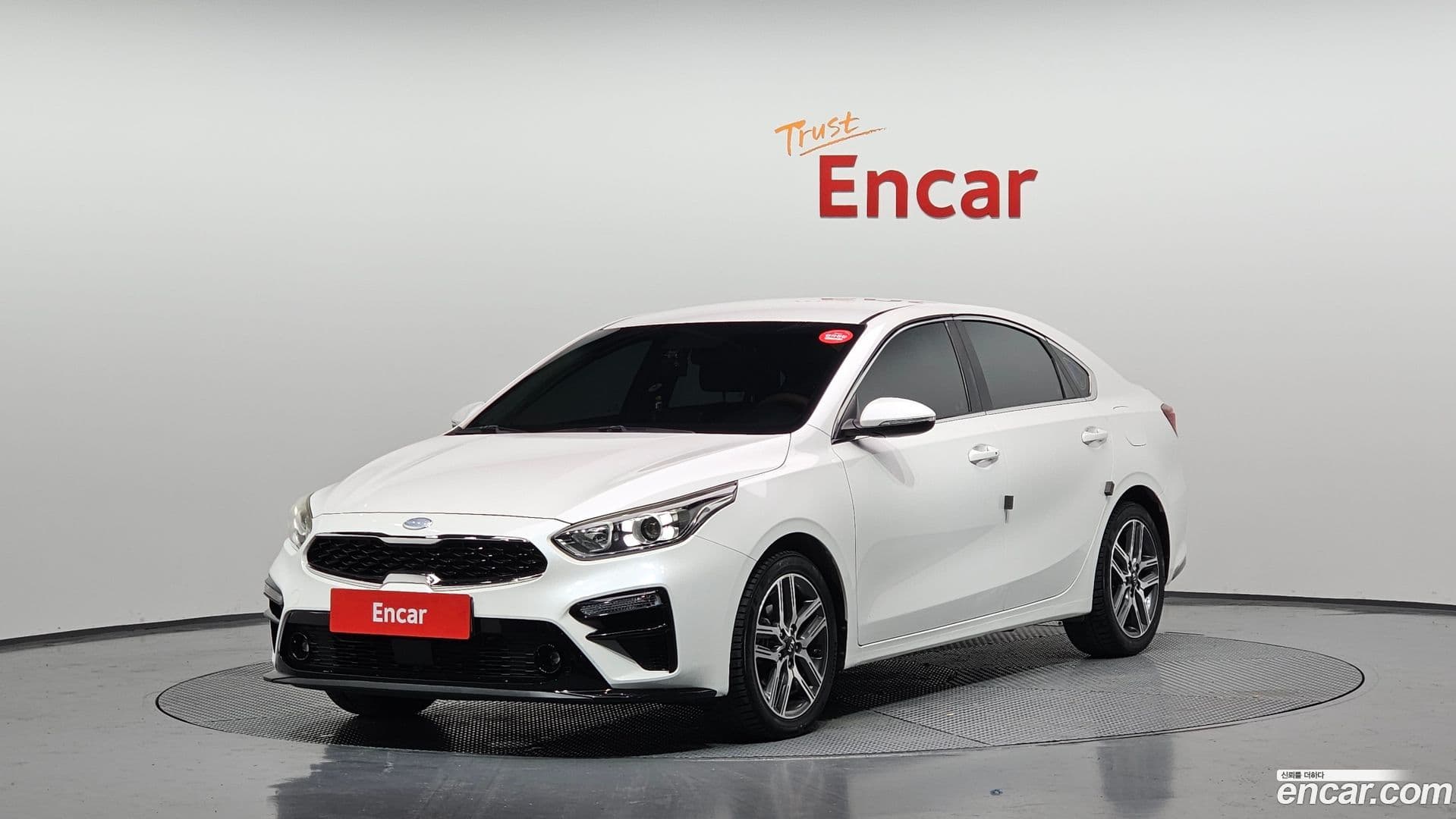 Main__Slider__Photo:K3 Kia 2018.9-0