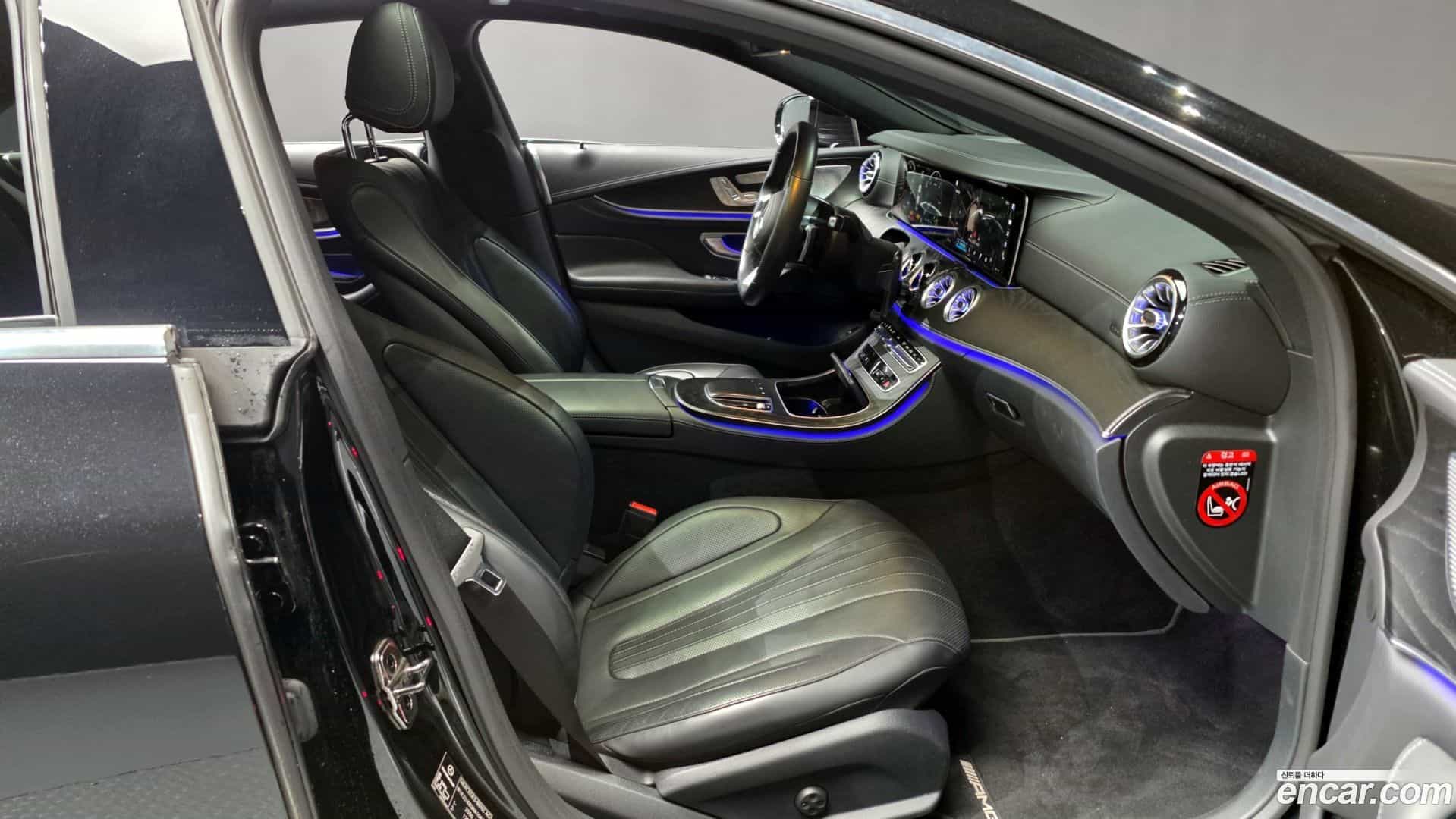 CLS-Class Mercedes-Benz 2022.10-OPTION-015