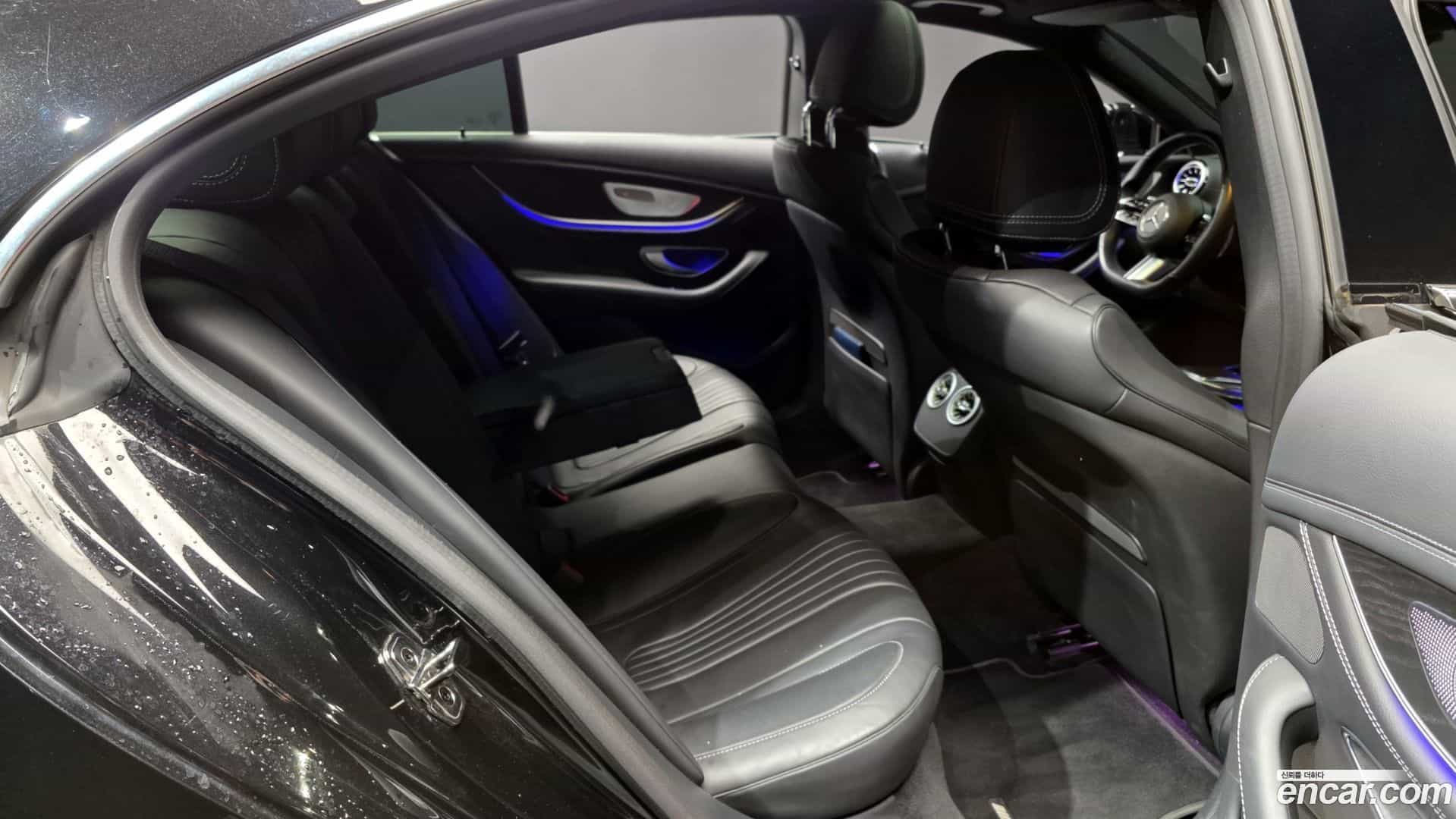 CLS-Class Mercedes-Benz 2022.10-OPTION-016