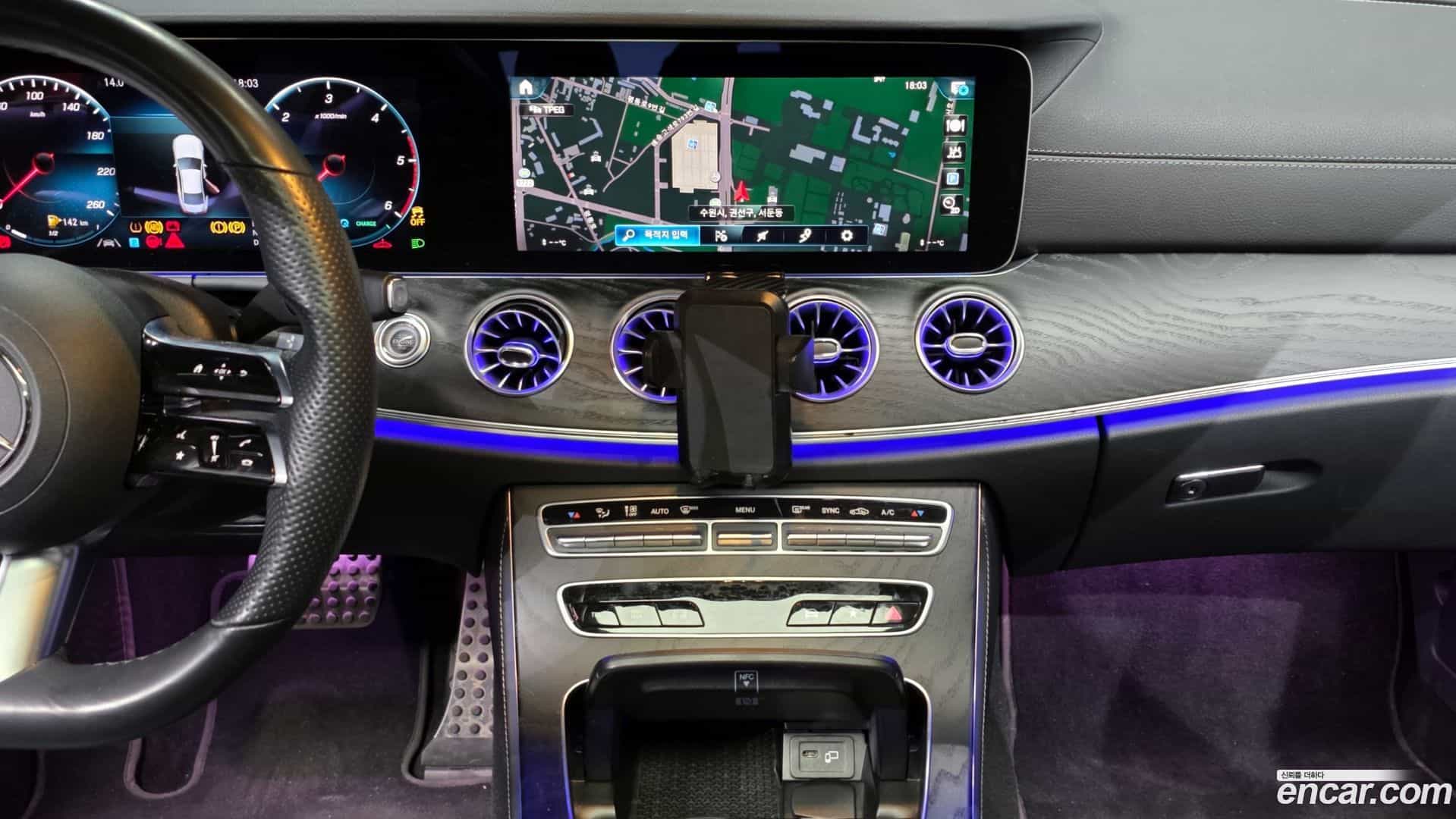 CLS-Class Mercedes-Benz 2022.10-OPTION-018