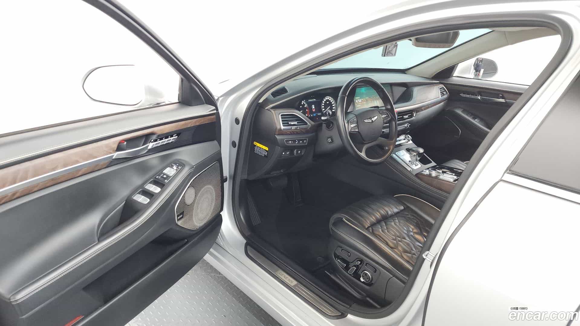 G90 Genesis 2019.3-INNER-010
