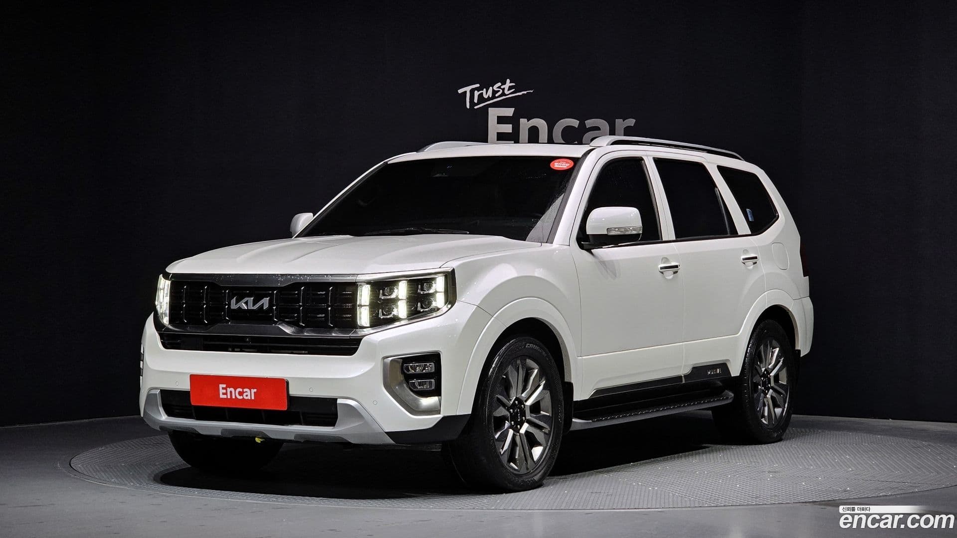 Main__Slider__Photo:Mohave Kia 2022.7-0