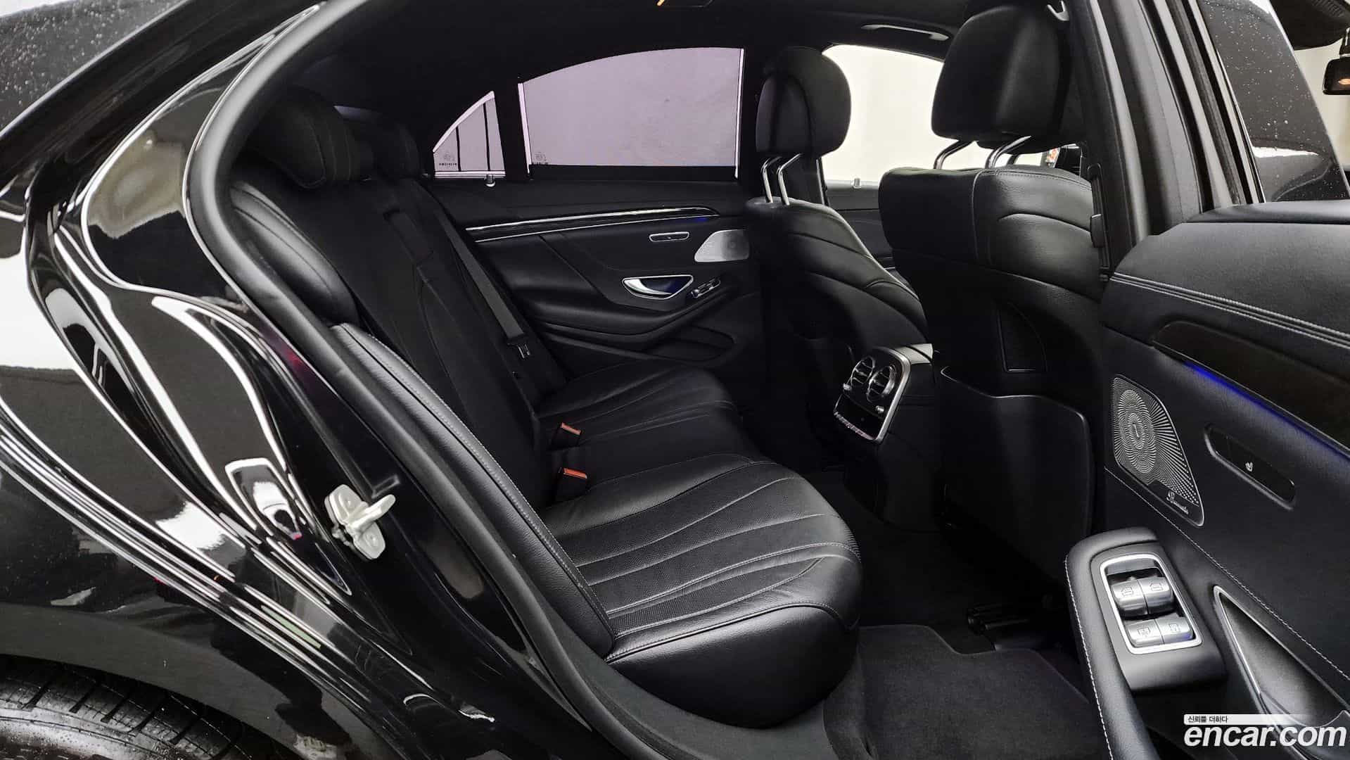 S-Class Mercedes-Benz 2016.0-OPTION-016