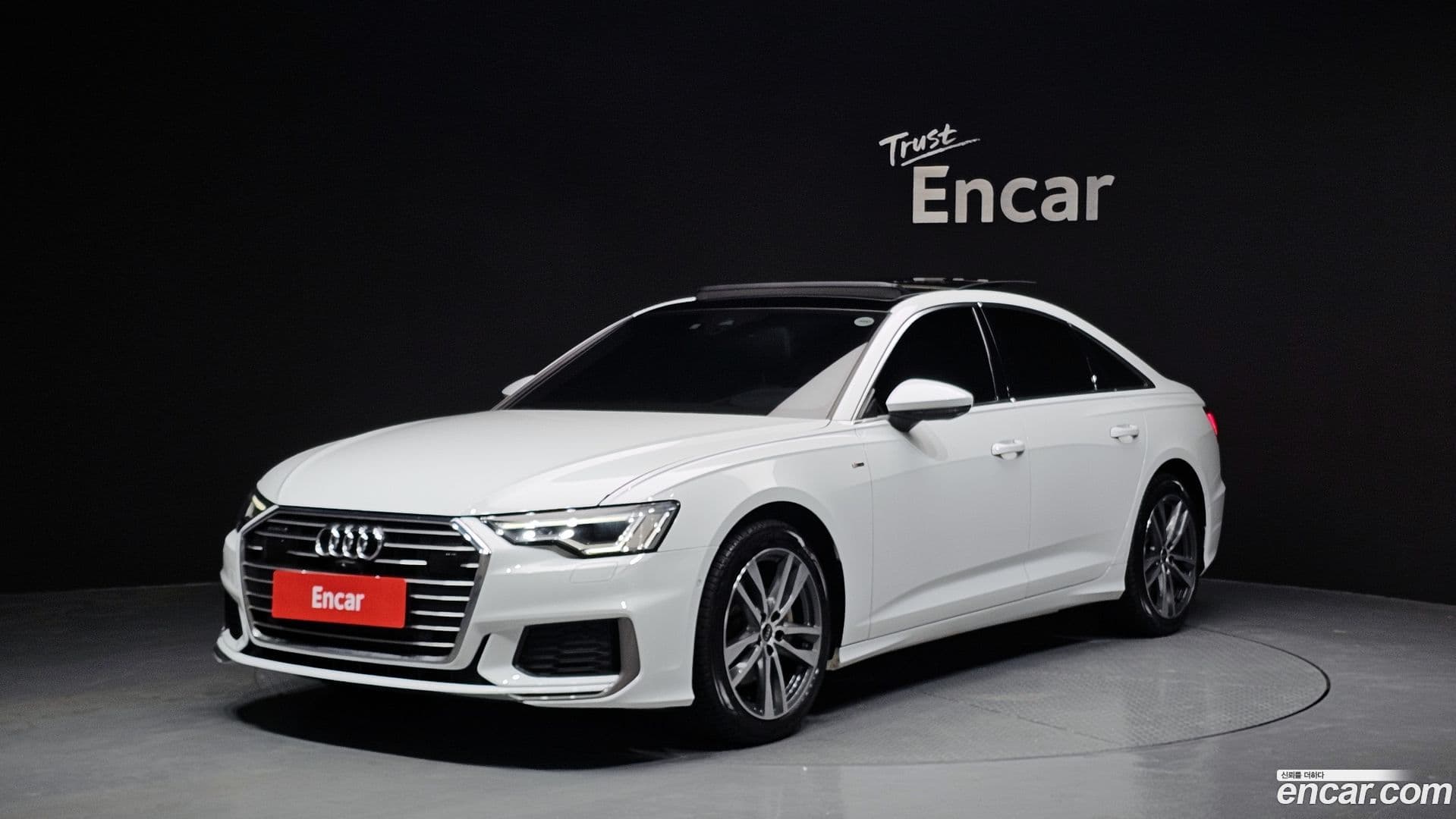 Main__Slider__Photo:A6 Audi 2021.10-0