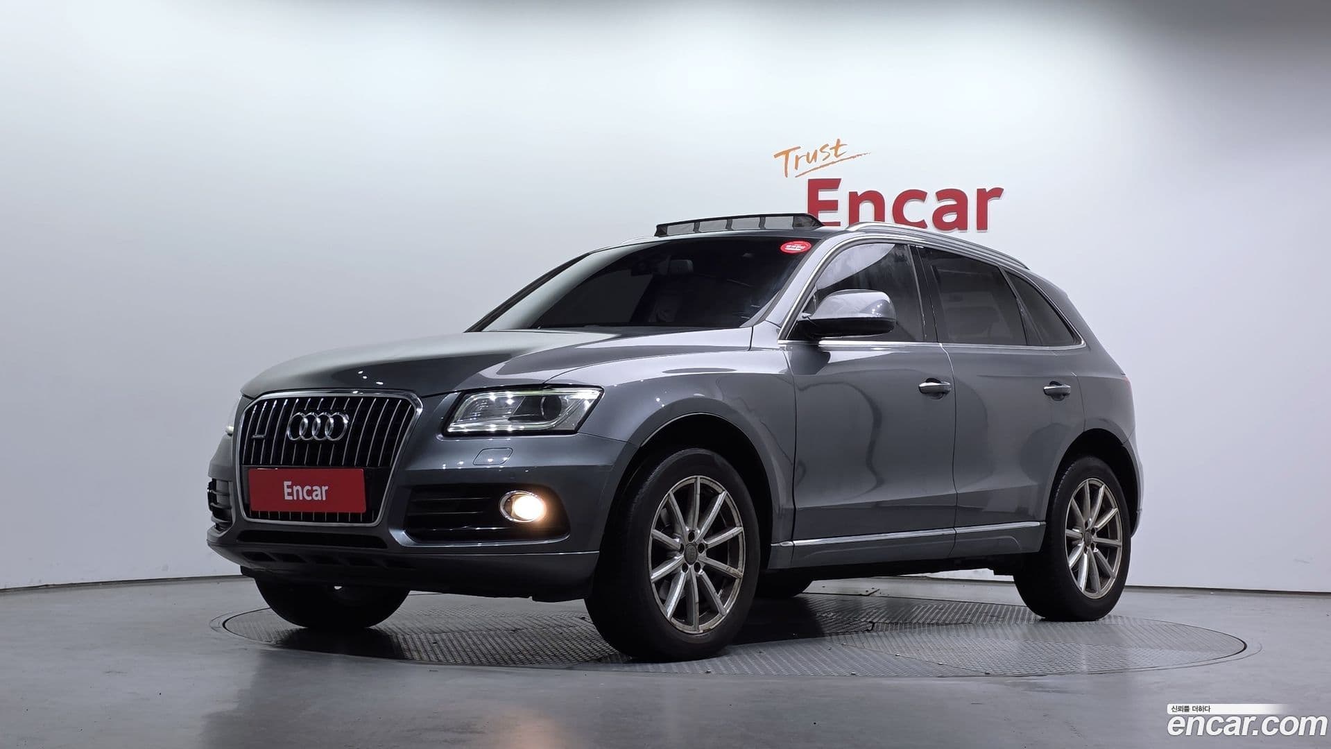 Main__Slider__Photo:Q5 Audi 2016.0-0