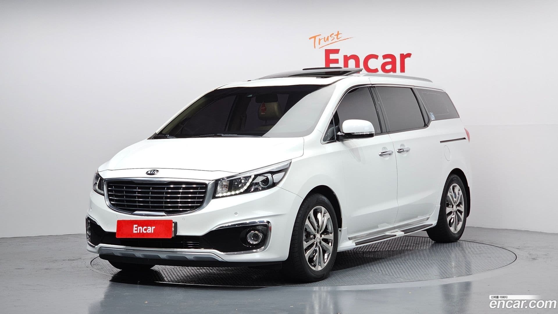 Main__Slider__Photo:Canival Kia 2016.8-0
