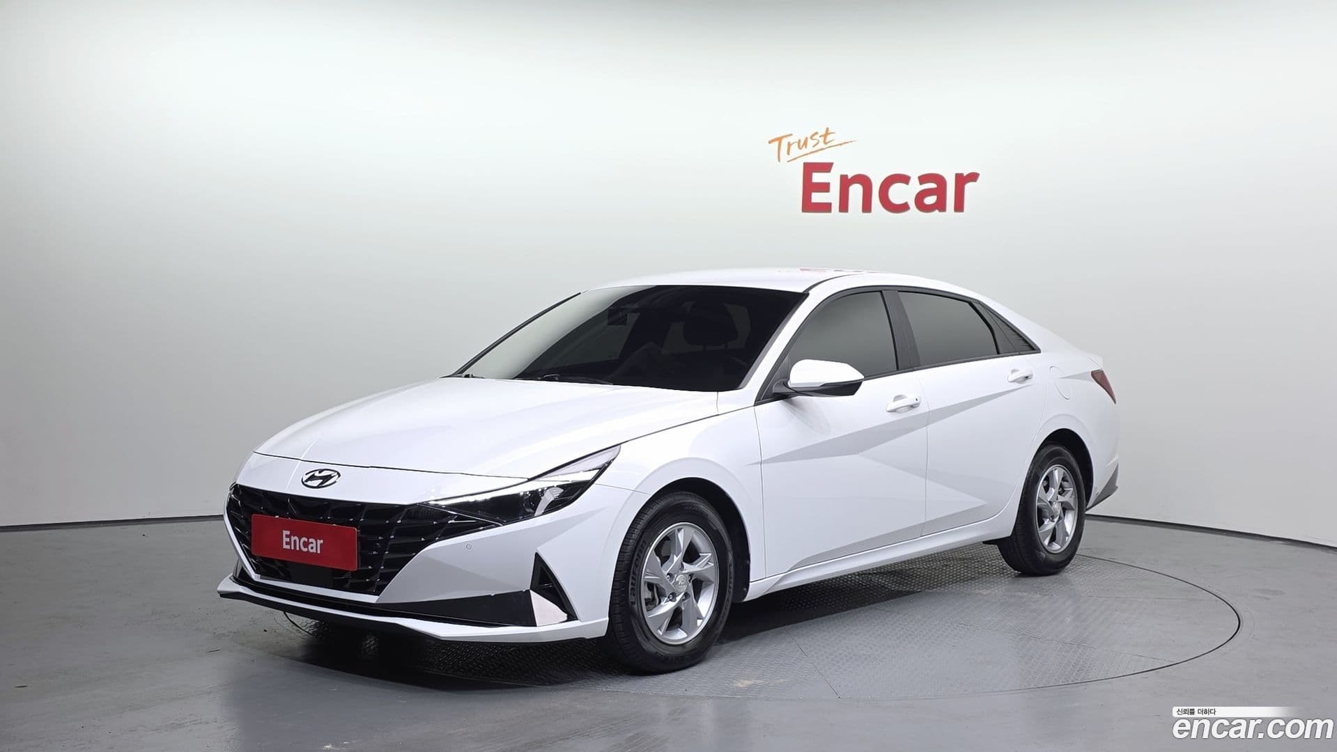 Main__Slider__Photo:AVANTE Hyundai 2020.8-0