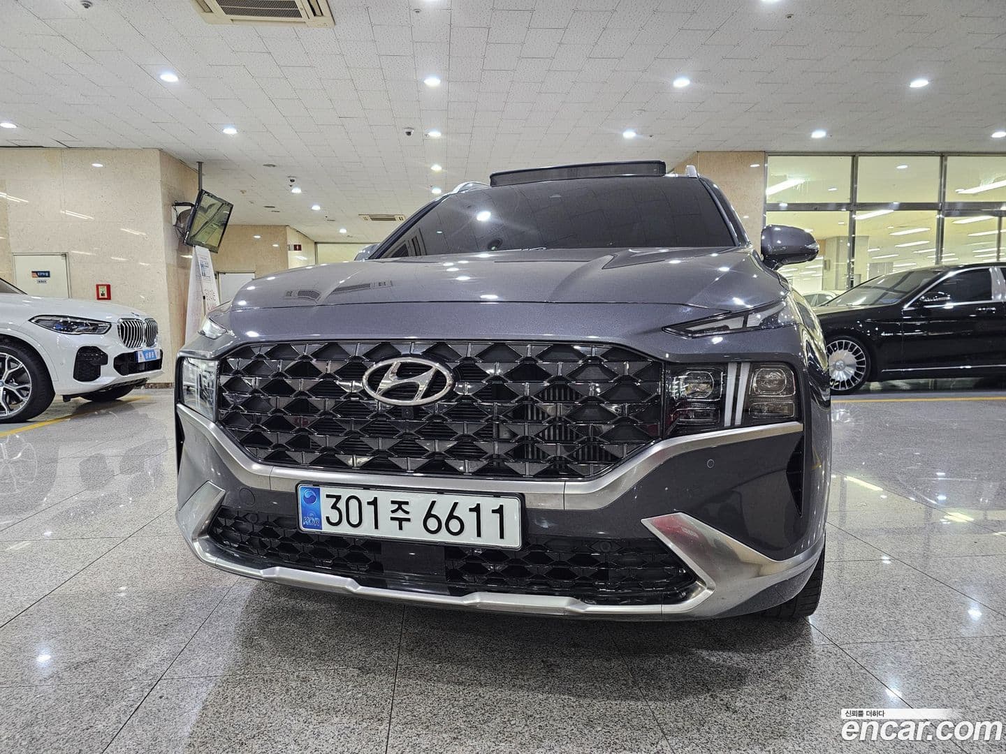Main__Slider__Photo:Santafe Hyundai 2021.11-0