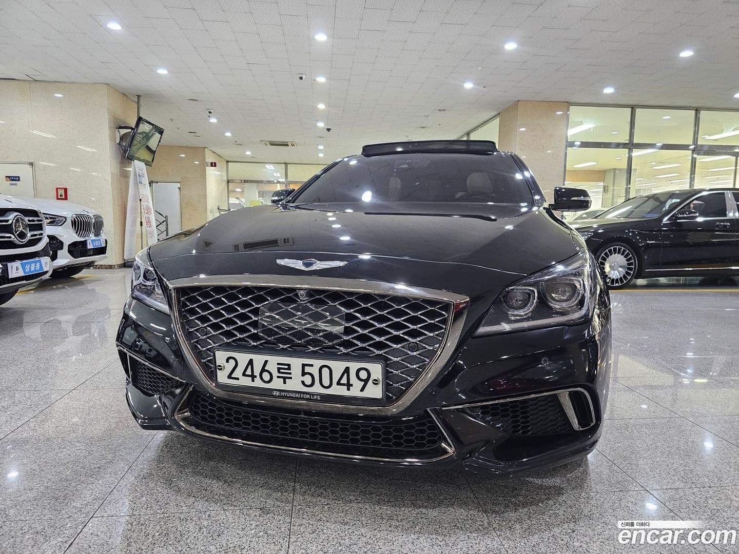Main__Slider__Photo:G80 Genesis 2017.2-0