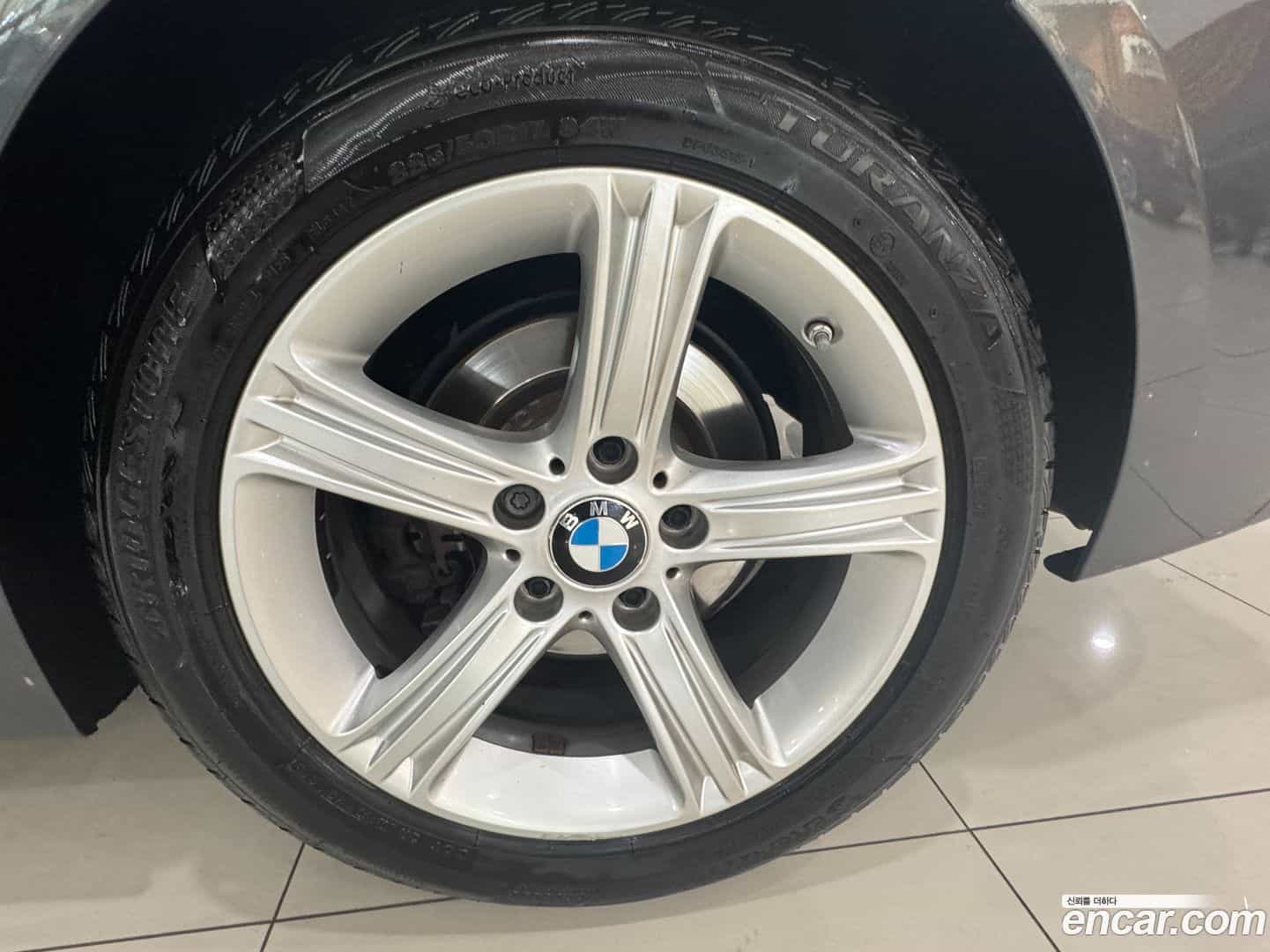 3-Series BMW 2014.8-OUTER-005