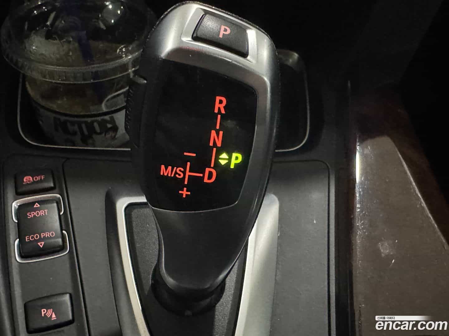 3-Series BMW 2014.8-INNER-009