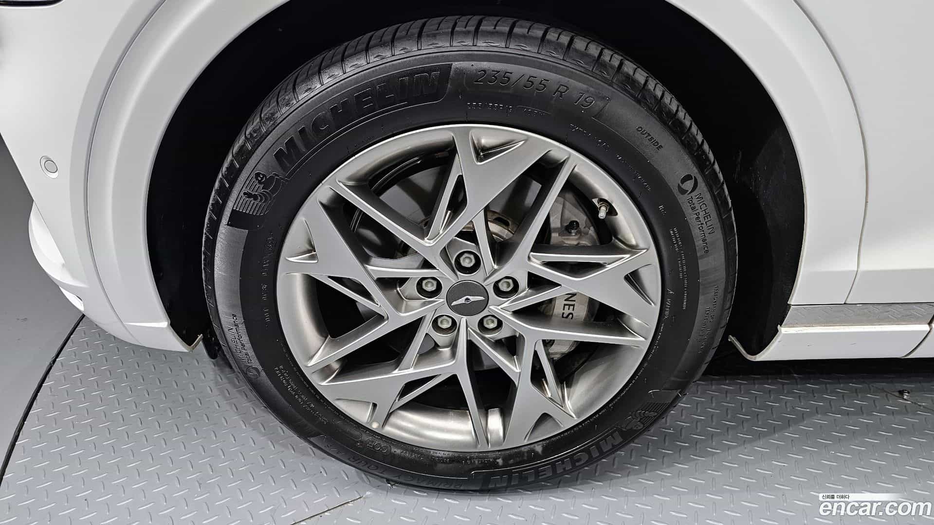 GV70 Genesis 2023.0-OUTER-005
