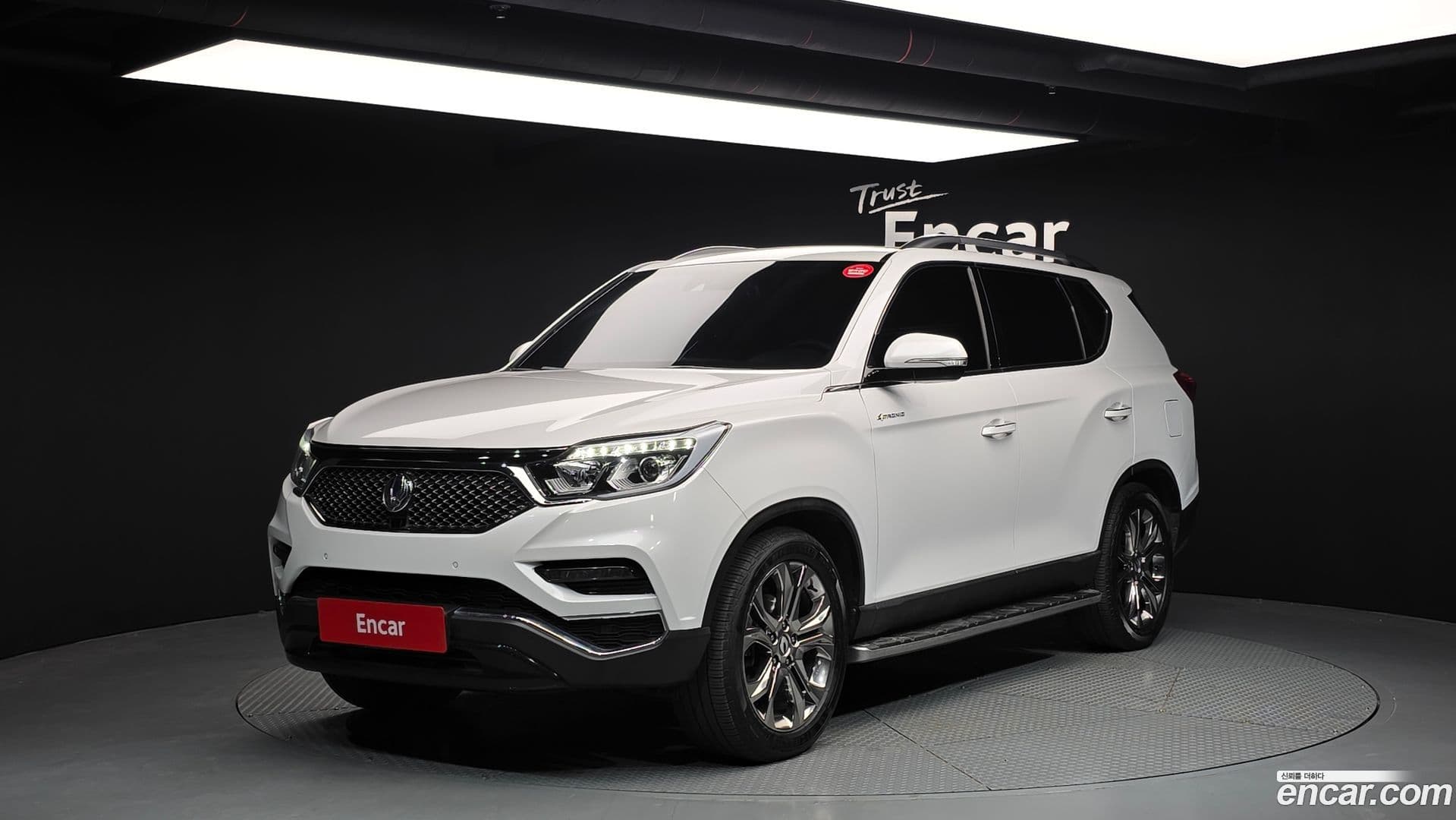 Main__Slider__Photo:Rexton KG Mobility 2018.8-0