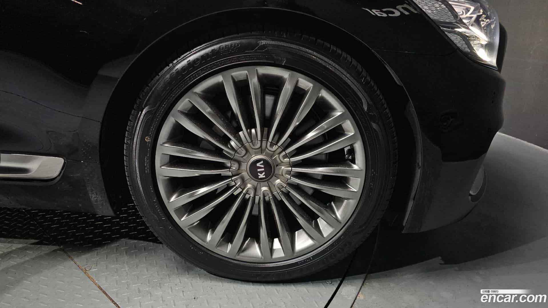 K9 Kia 2019.0-OUTER-005