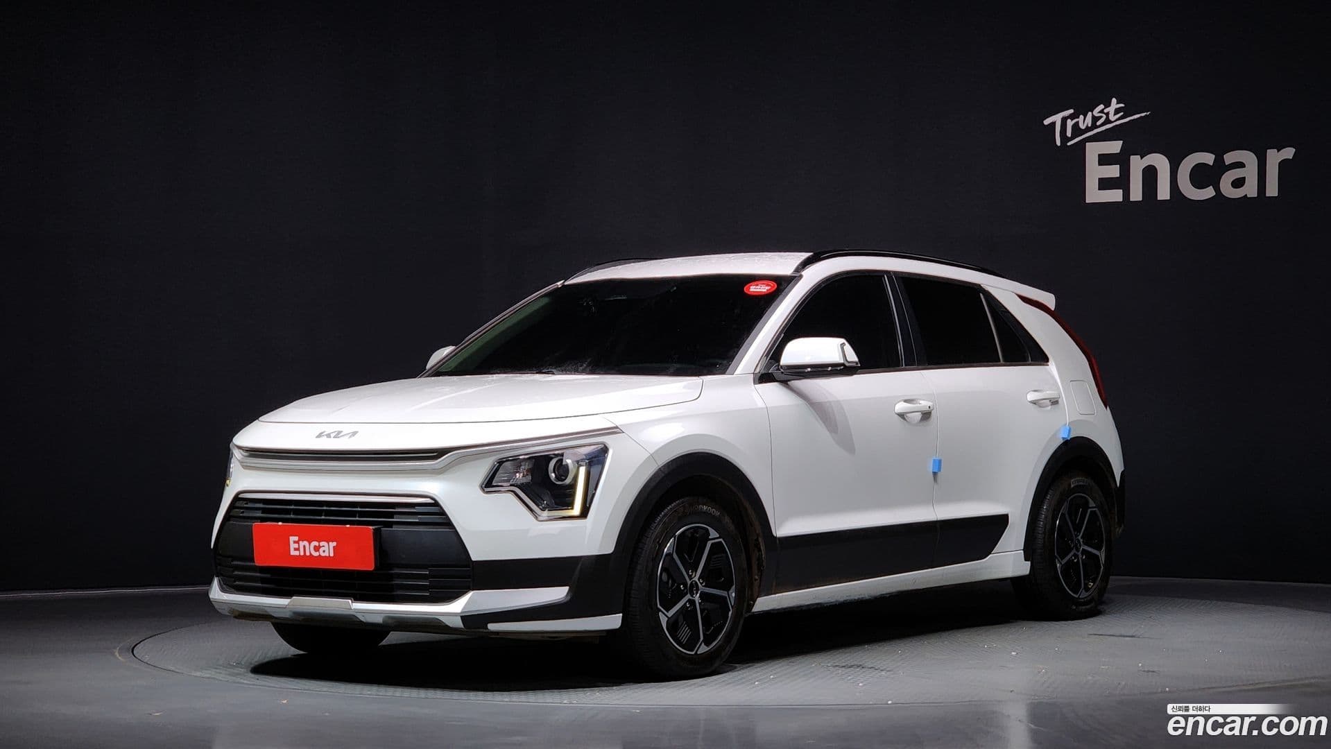 Main__Slider__Photo:Niro Kia 2022.11-0