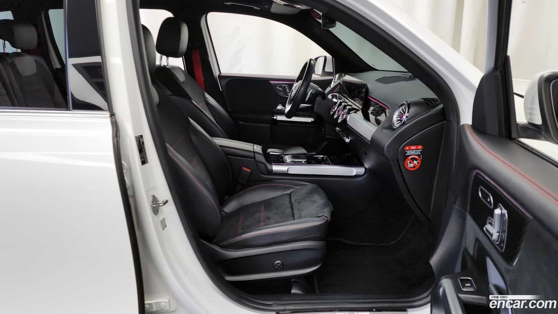 GLB-Class Mercedes-Benz 2021.9-OPTION-015