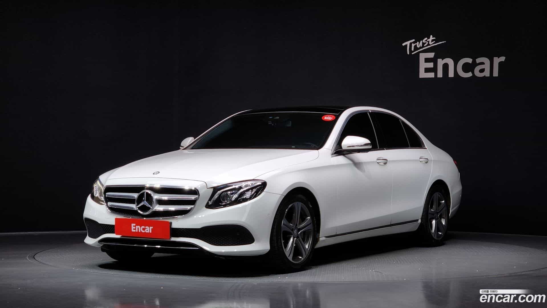 E-Class Mercedes-Benz 2016.10-OUTER-001