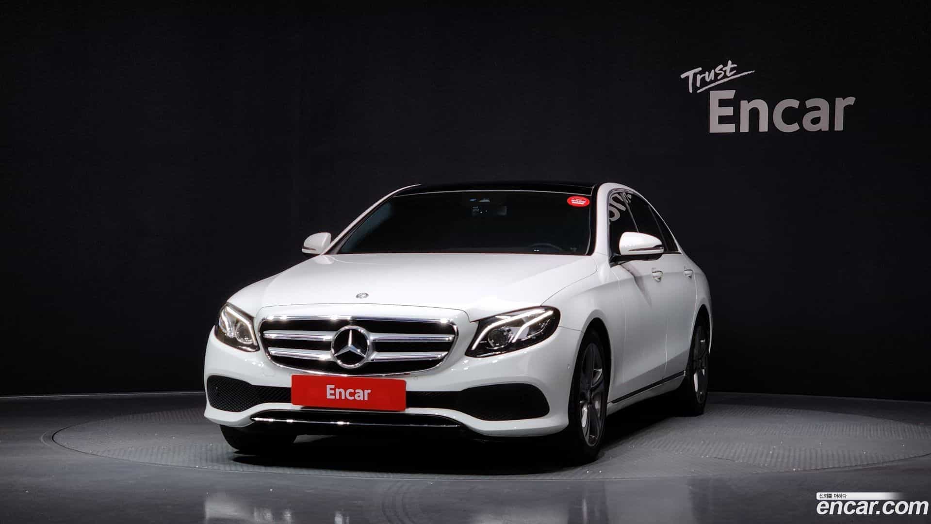 E-Class Mercedes-Benz 2016.10-OUTER-003