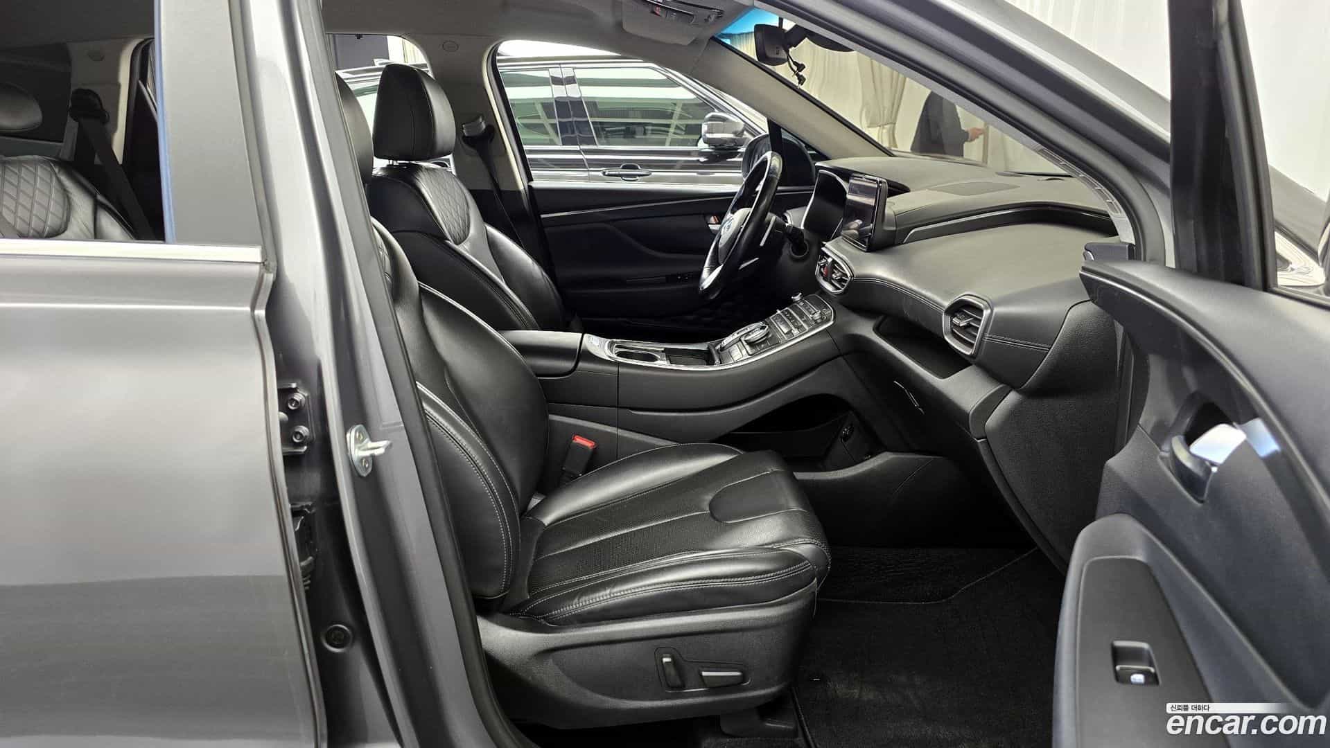 Santafe Hyundai 2020.6-OPTION-015