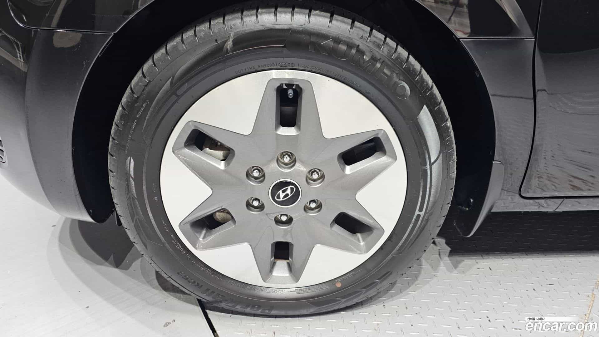 Staria Hyundai 2022.10-OUTER-005