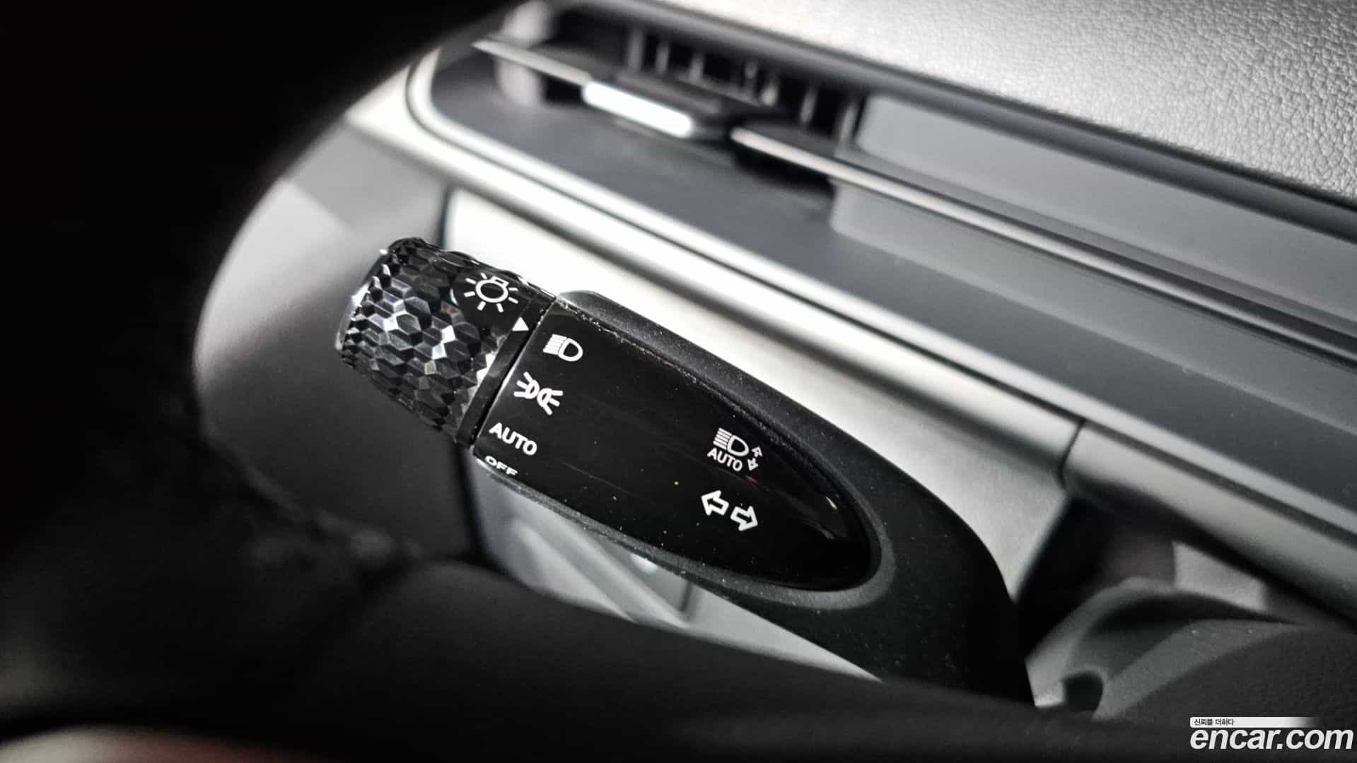 Staria Hyundai 2022.10-OPTION-021
