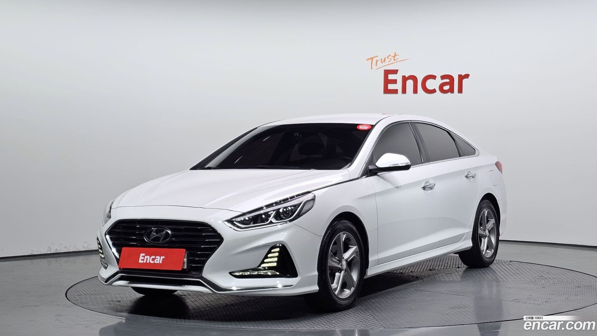Main__Slider__Photo:Sonata Hyundai 2017.7-0