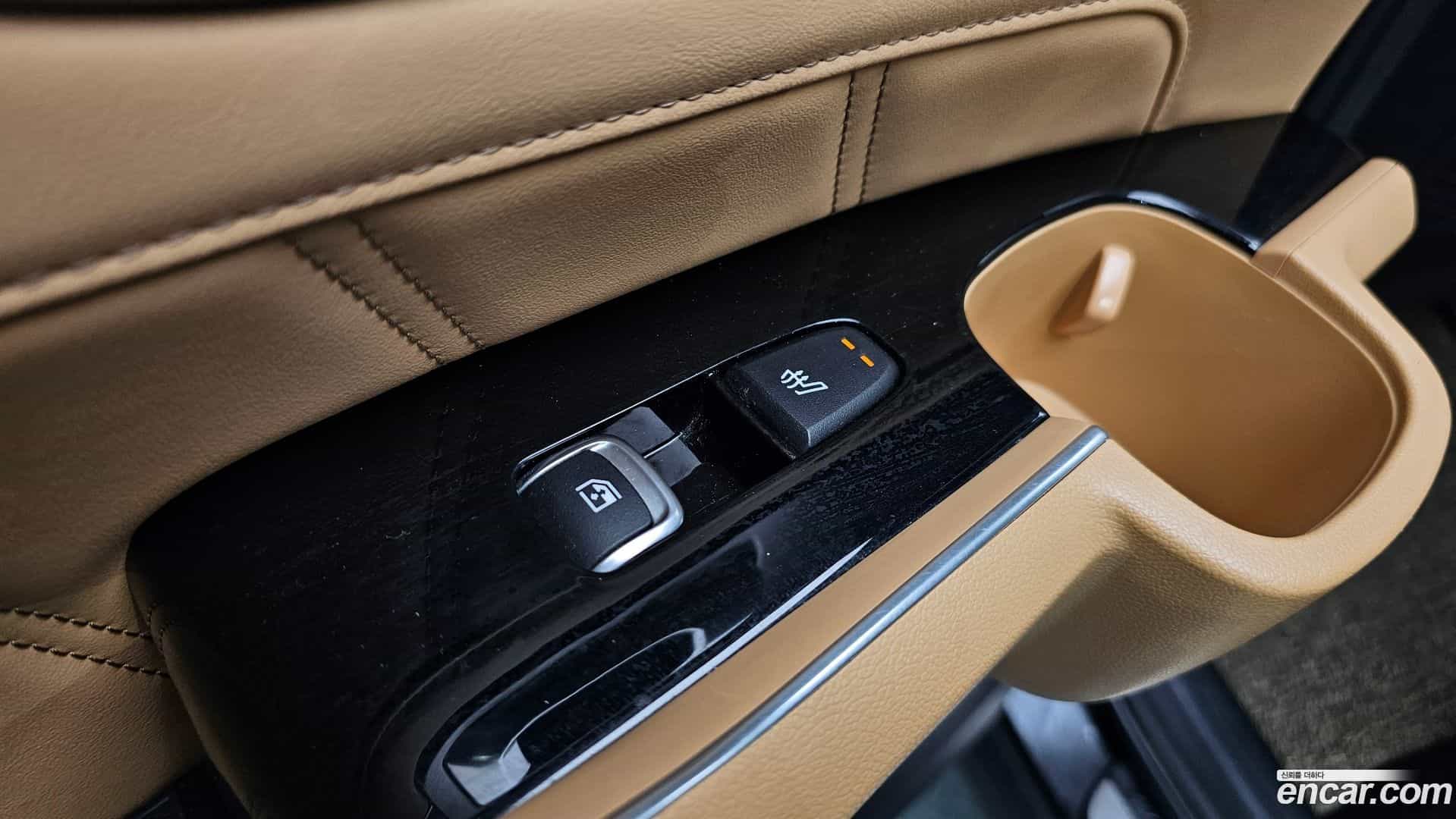 Sorento Kia 2021.2-OPTION-023