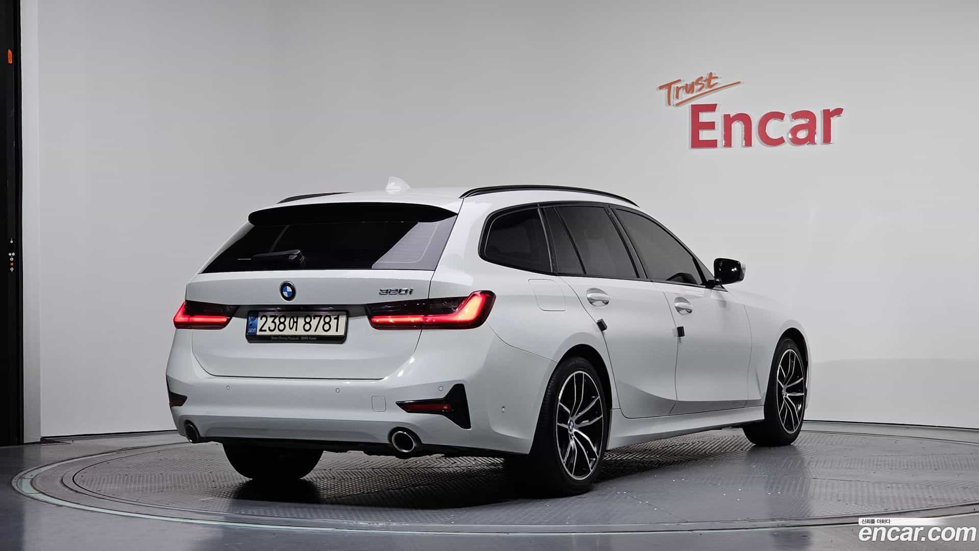 3-Series BMW 2021.5-OUTER-002