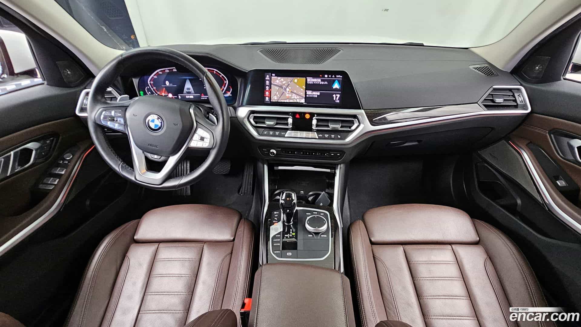 3-Series BMW 2021.5-INNER-007