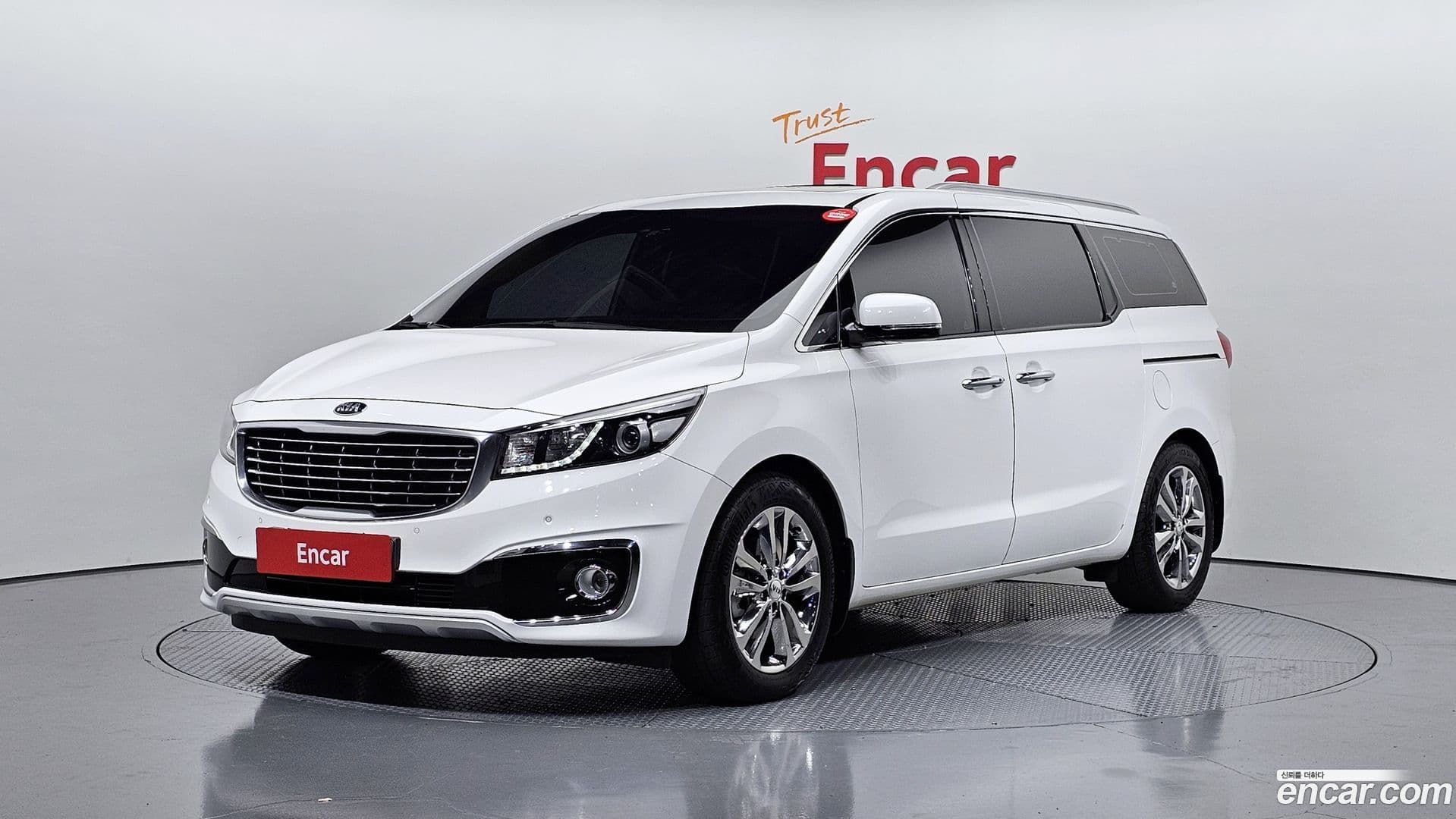 Main__Slider__Photo:Canival Kia 2016.10-0