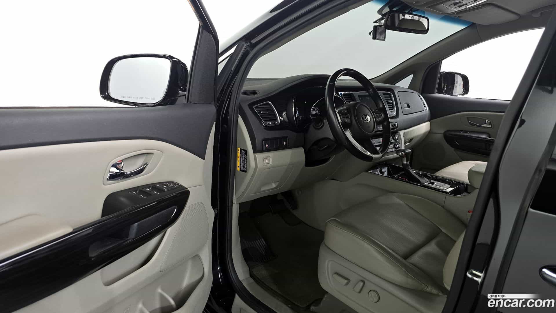 Canival Kia 2020.4-OPTION-015