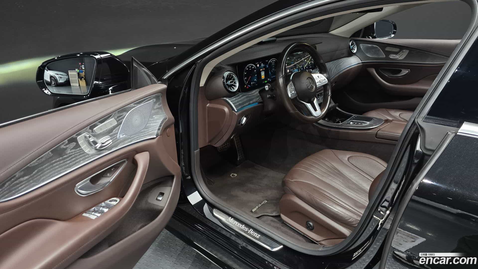 CLS-Class Mercedes-Benz 2021.2-OPTION-015