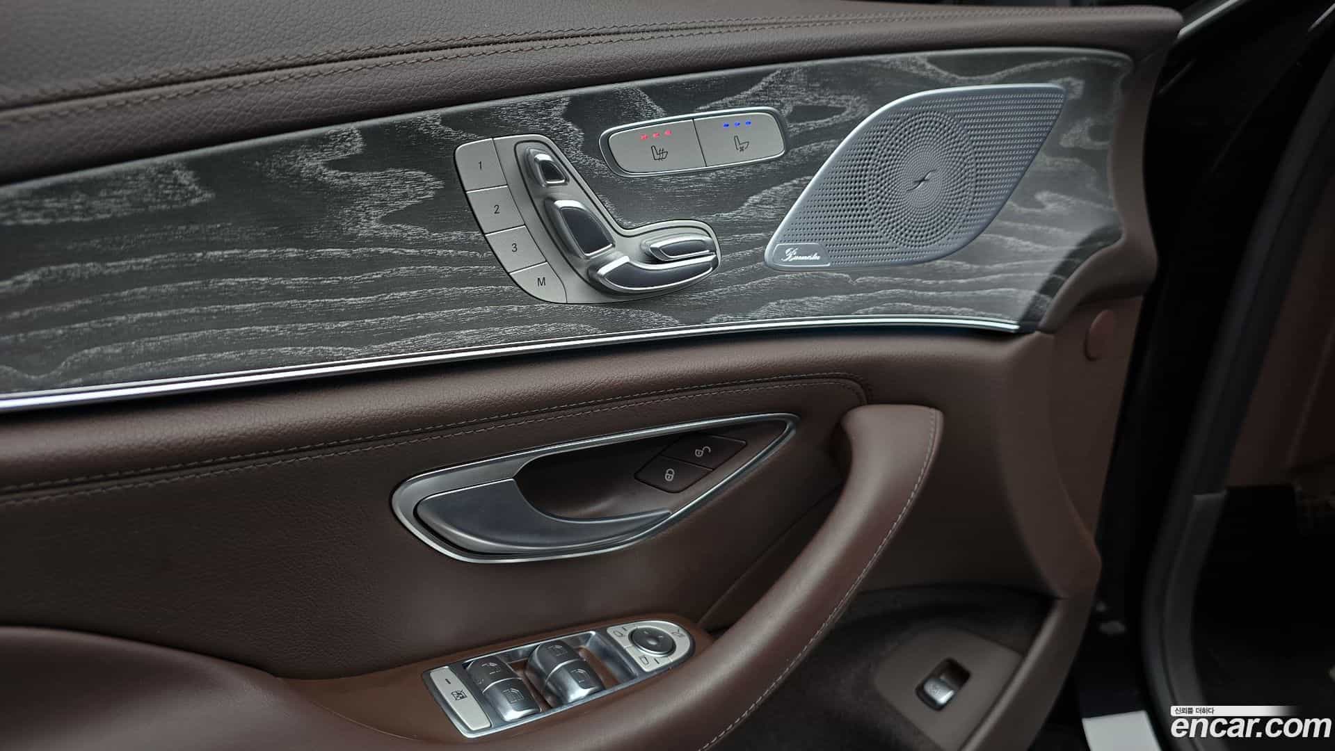 CLS-Class Mercedes-Benz 2021.2-OPTION-021