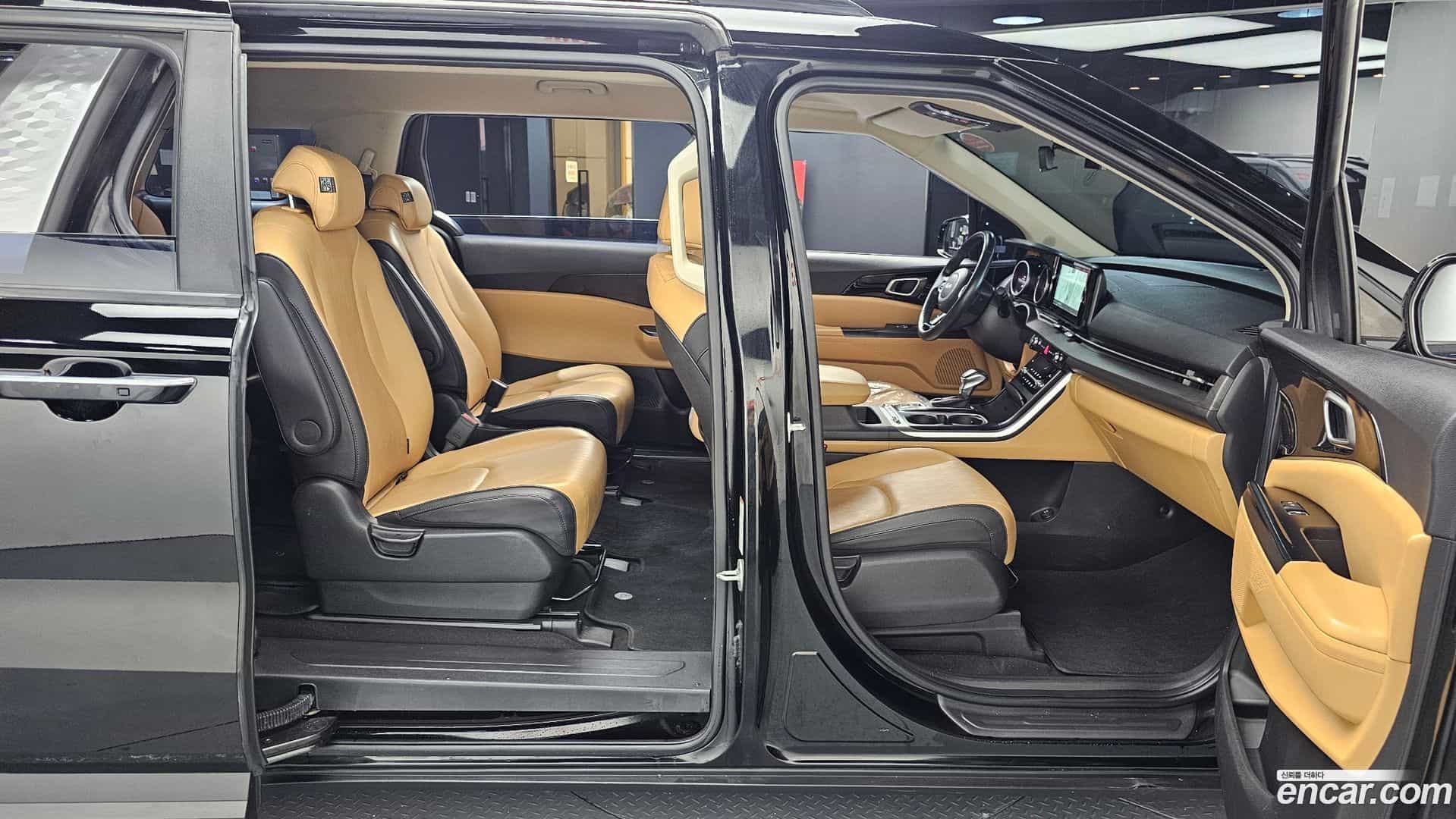 Canival Kia 2022.5-OPTION-016