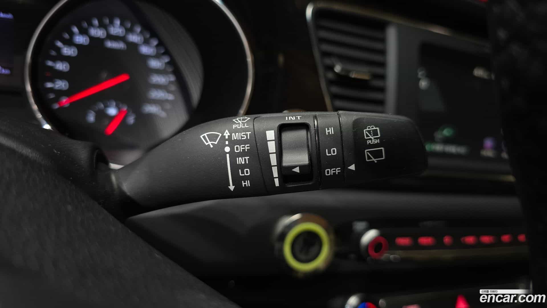 Canival Kia 2019.2-OPTION-021