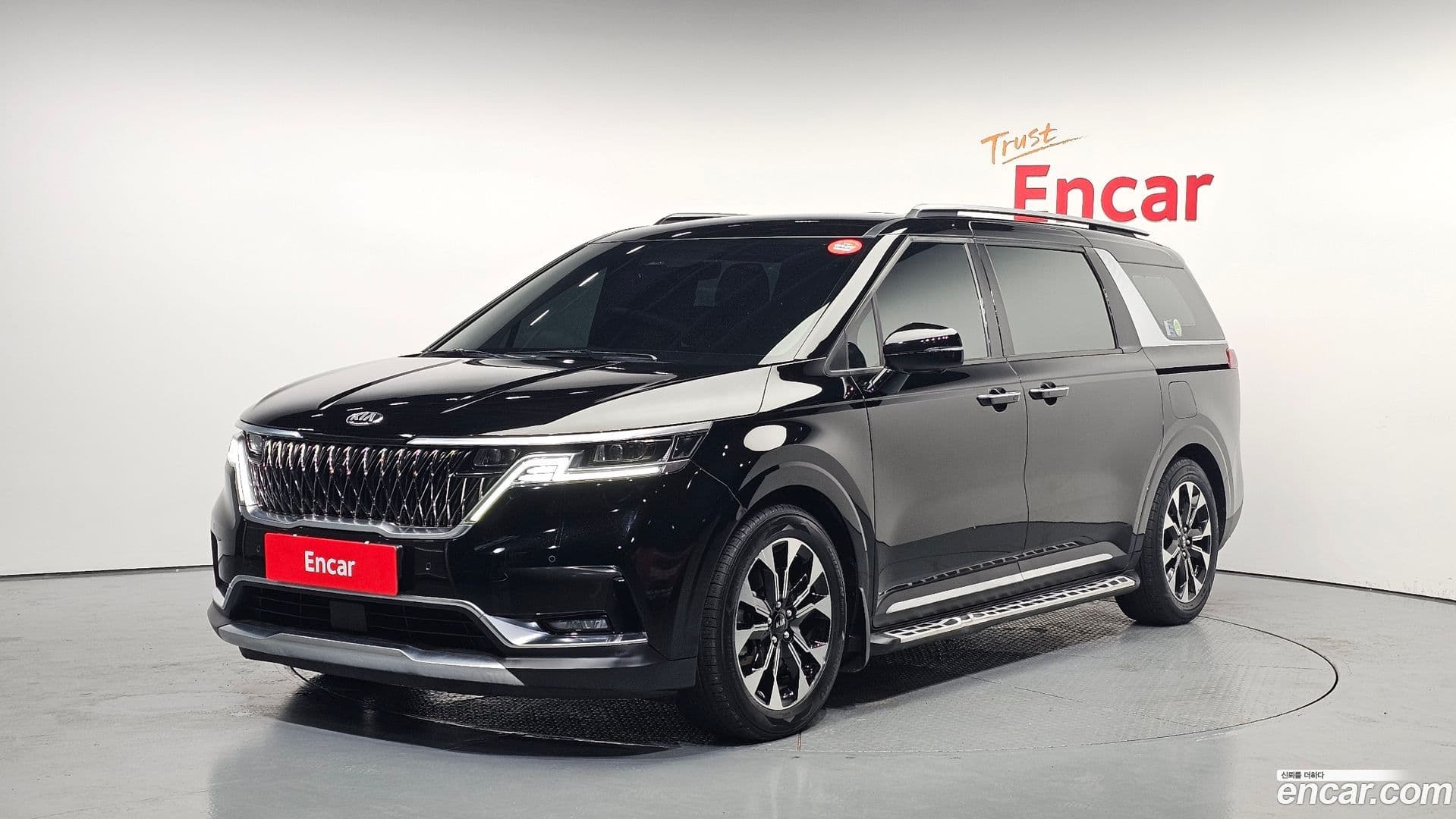 Main__Slider__Photo:Canival Kia 2021.2-0