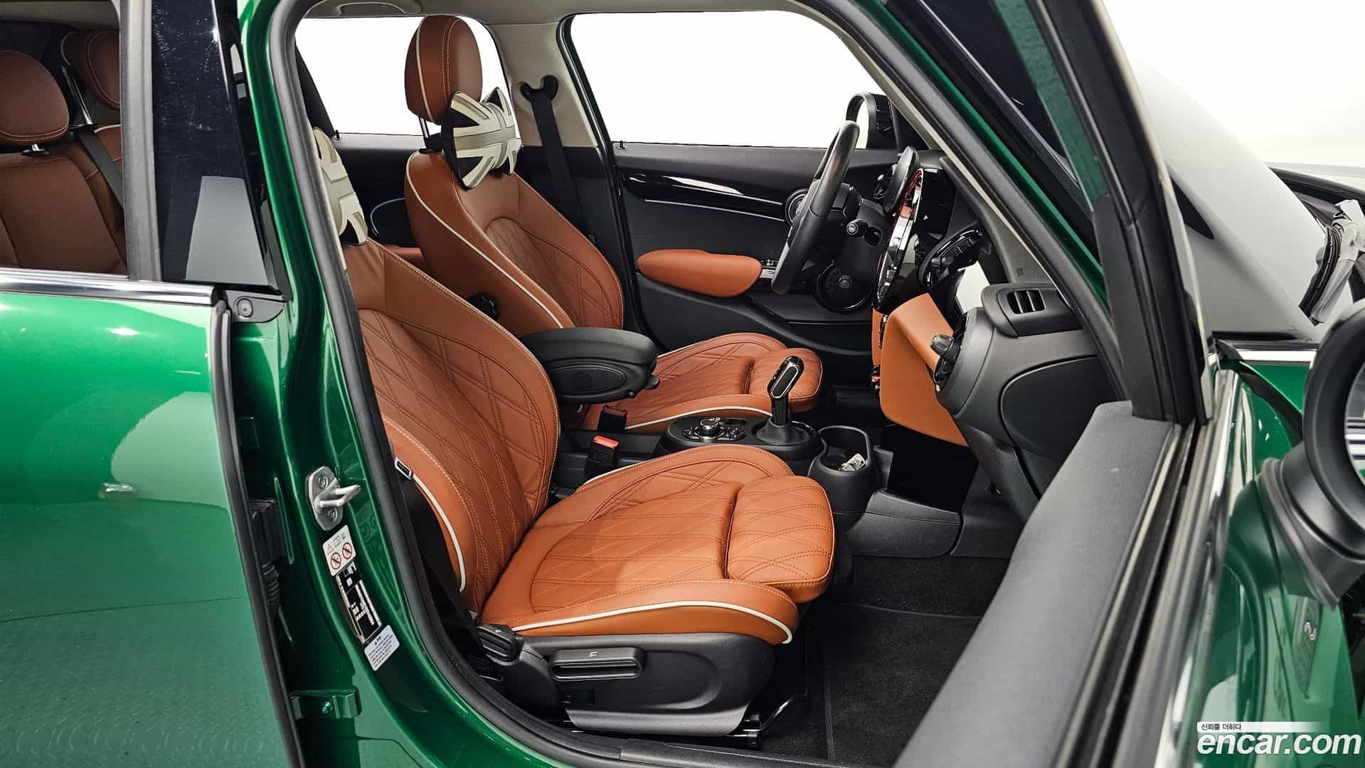 Cooper Mini 2024.0-INNER-010