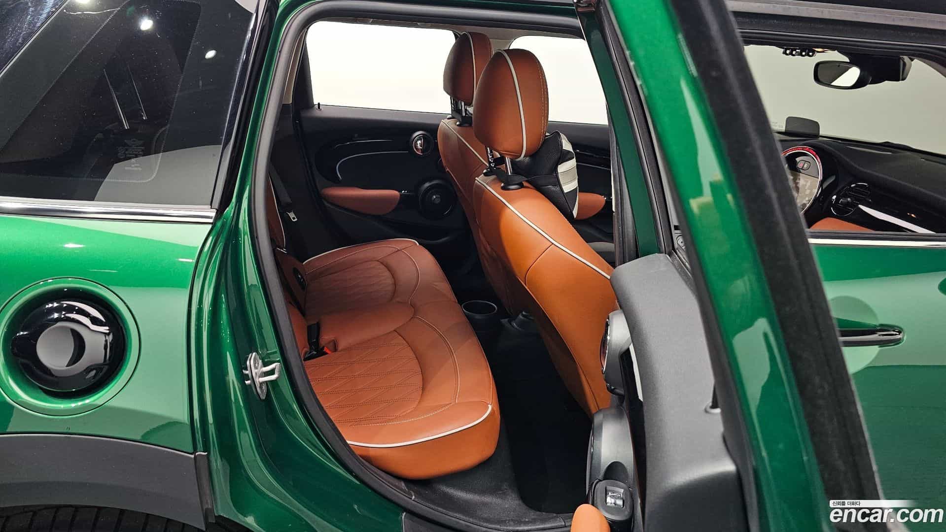 Cooper Mini 2024.0-OPTION-015