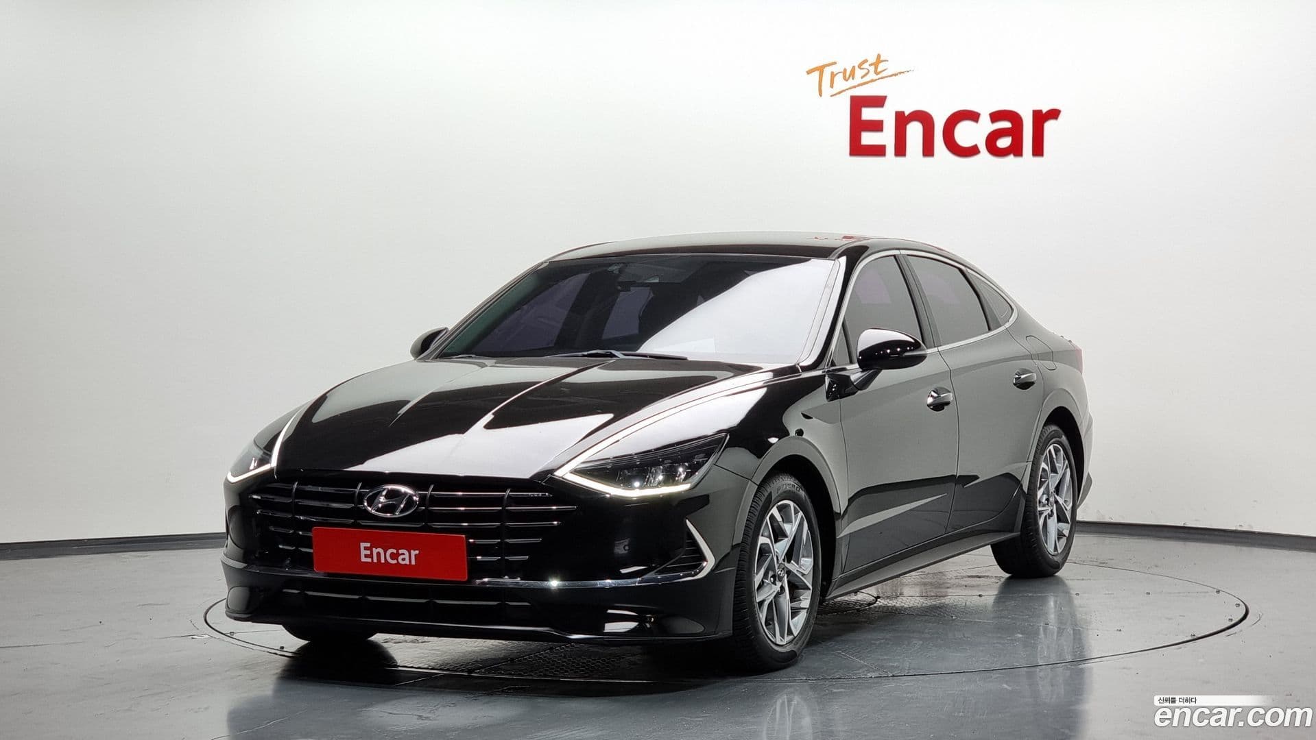 Main__Slider__Photo:Sonata Hyundai 2019.6-0
